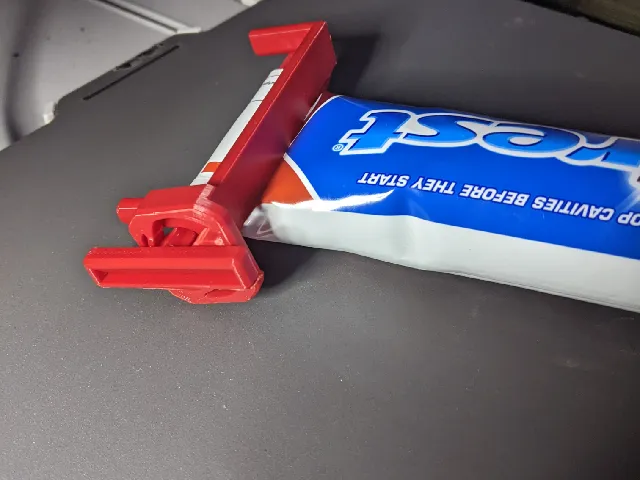 toothpaste squeezer 3psa