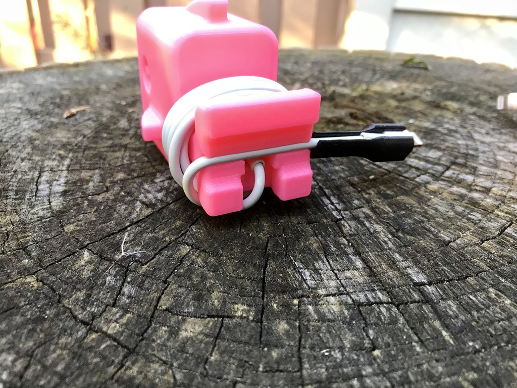 Miniatura 3 do modelo 3D iShark cord wrap