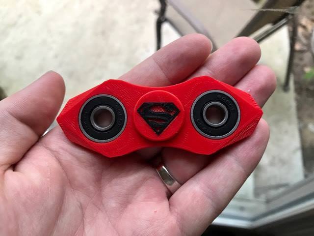 Superman Spinner caps