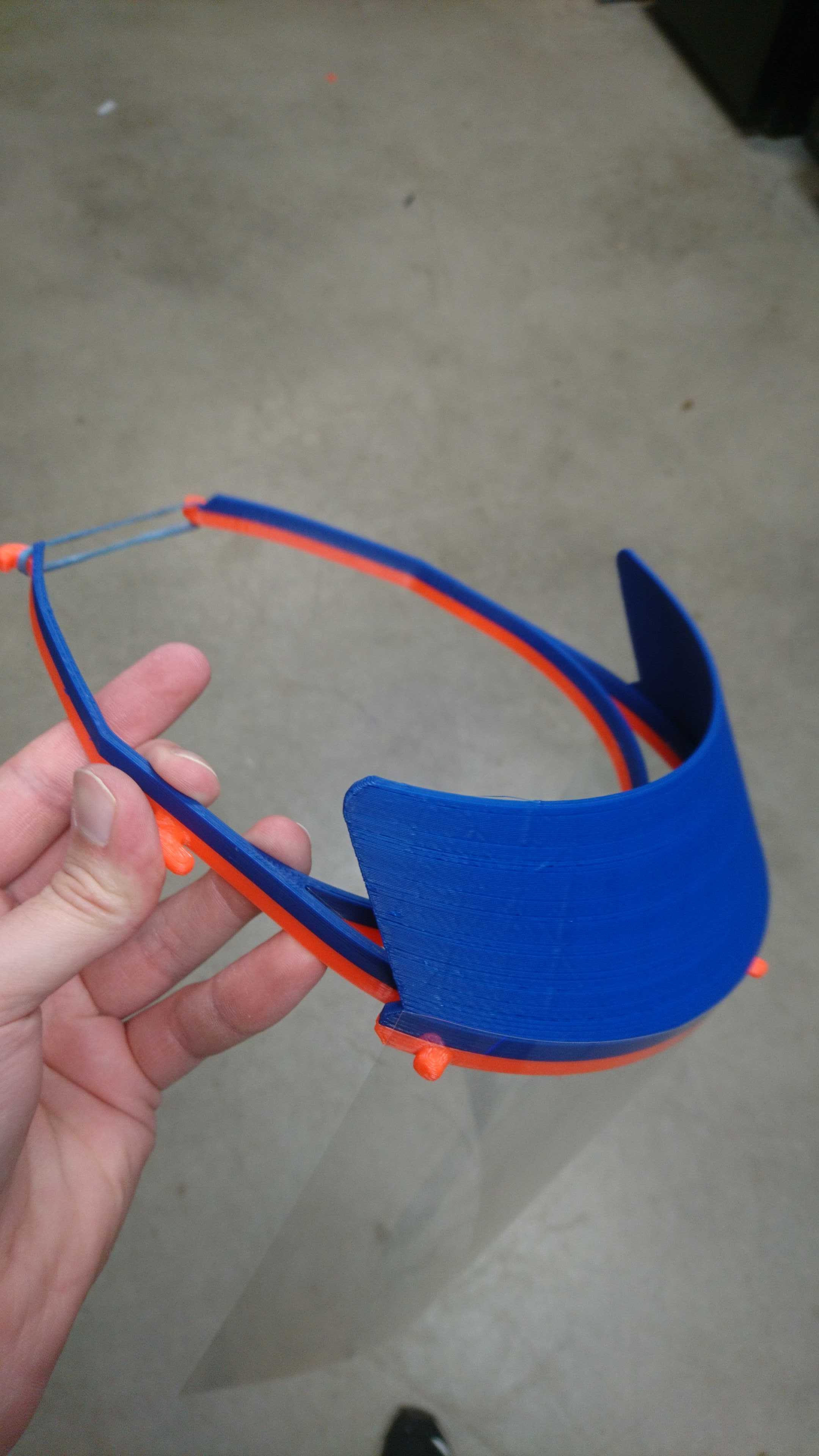 DtM Face Shield with wraparound arms