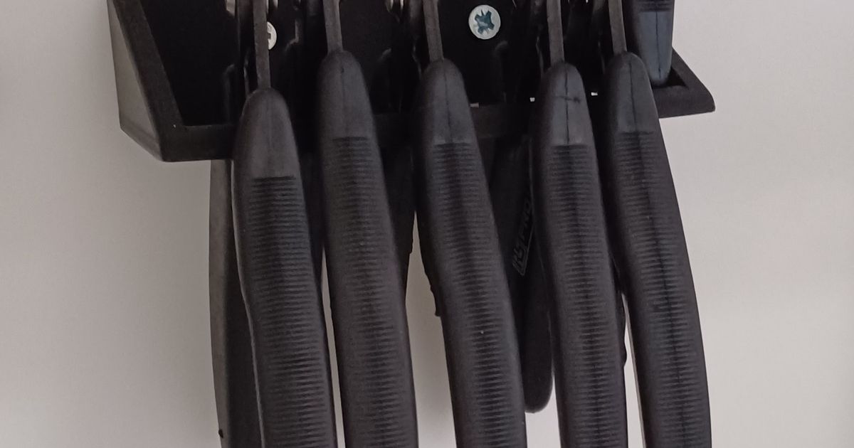 Pliers Hanger by dbozec Download free STL model