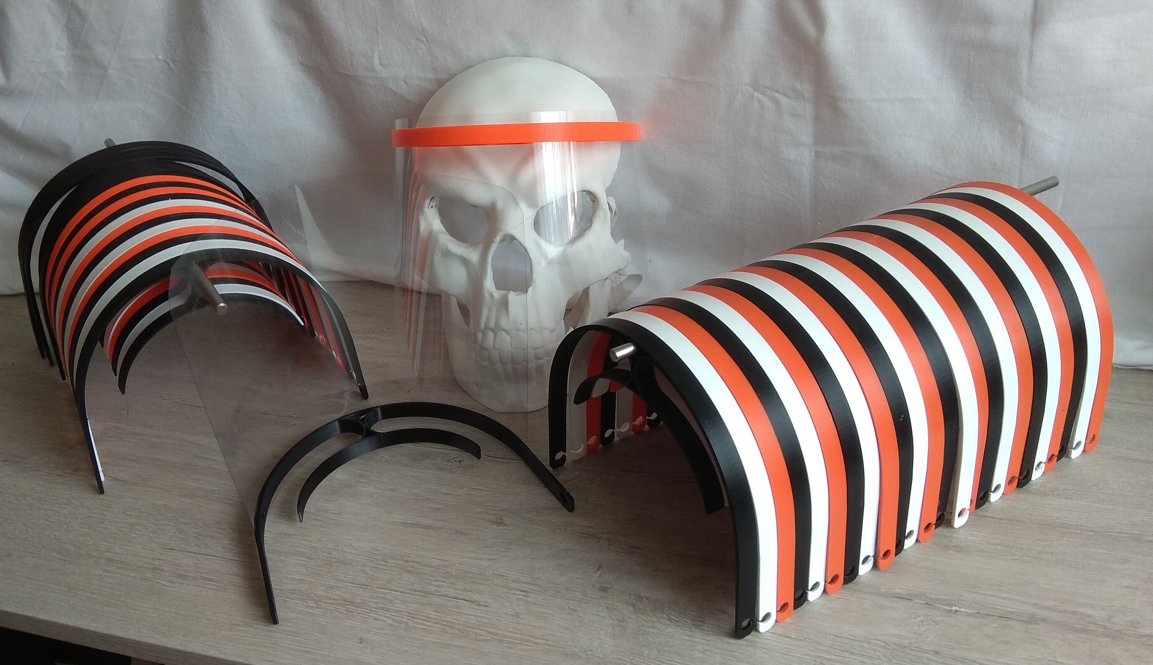 Miniatura 4 do modelo 3D Simple faceshield with A4 foil