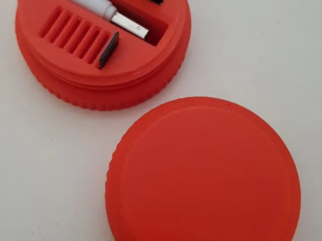 Micro sd card holder with adaptors