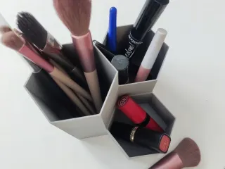 Makeup holder / organizer by Michal Fekete, Download free STL model