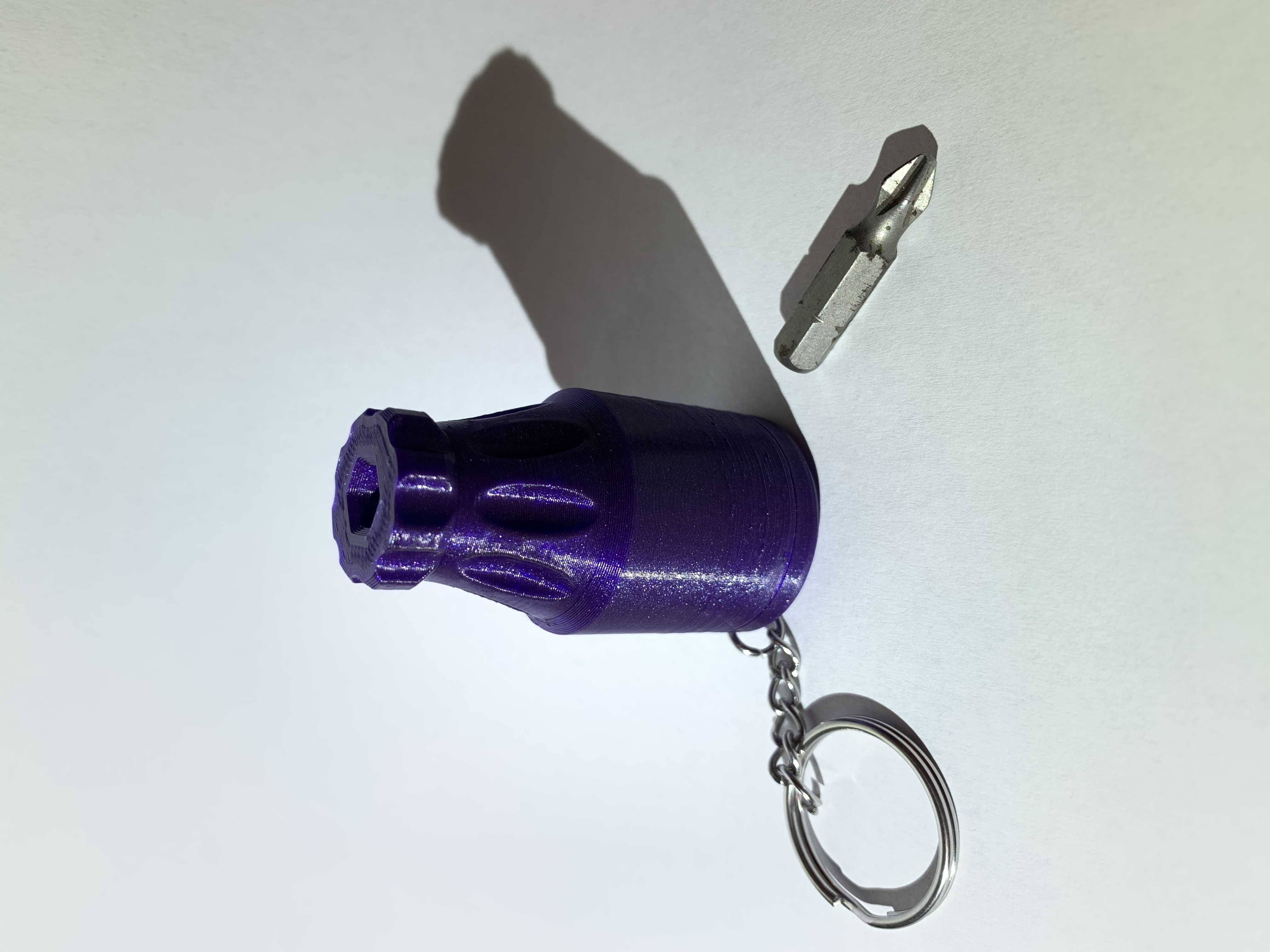 Miniatura 2 do modelo 3D BIT HOLDER KEYCHAIN