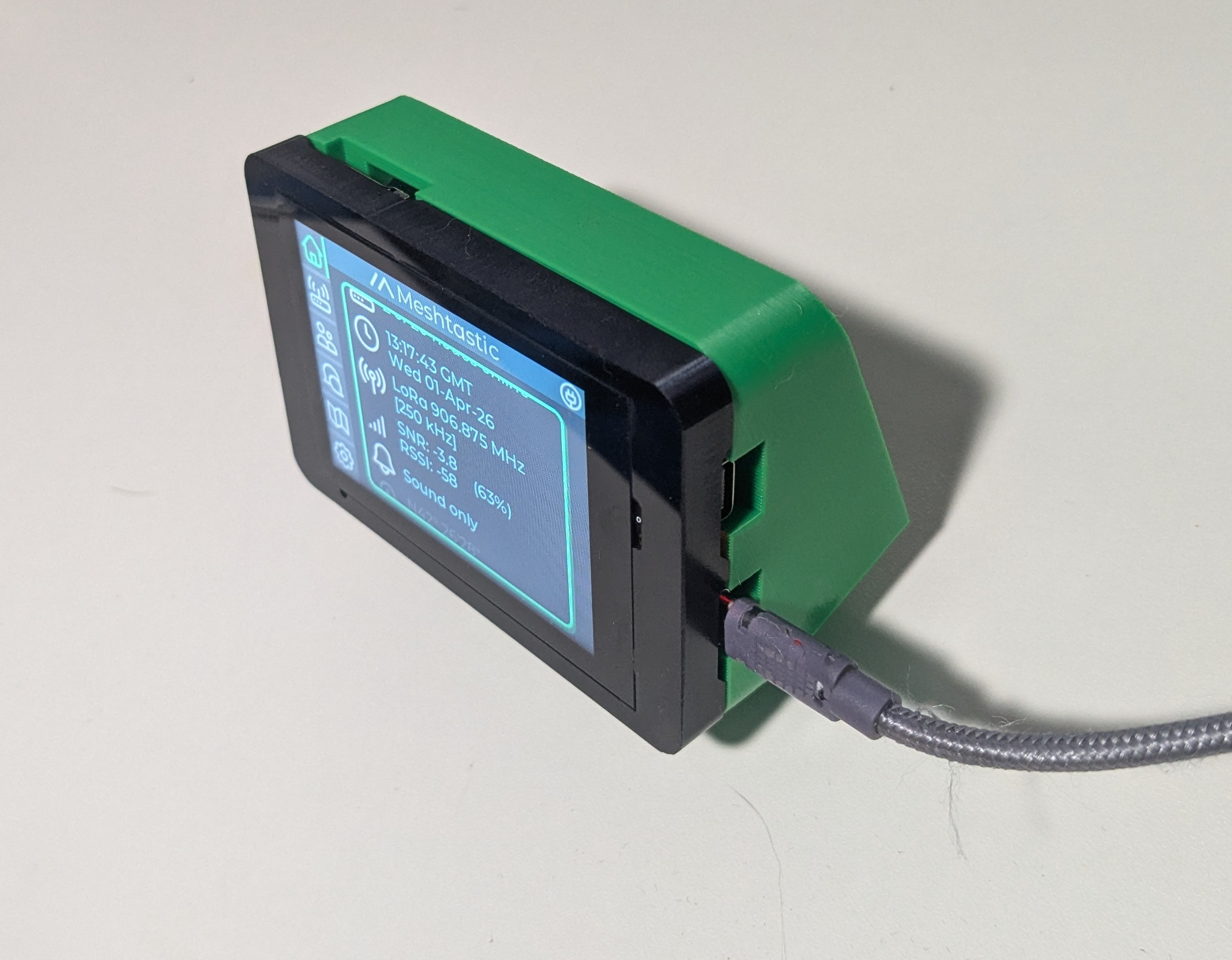 Meshtastic CrowPanel 2.8 Mount