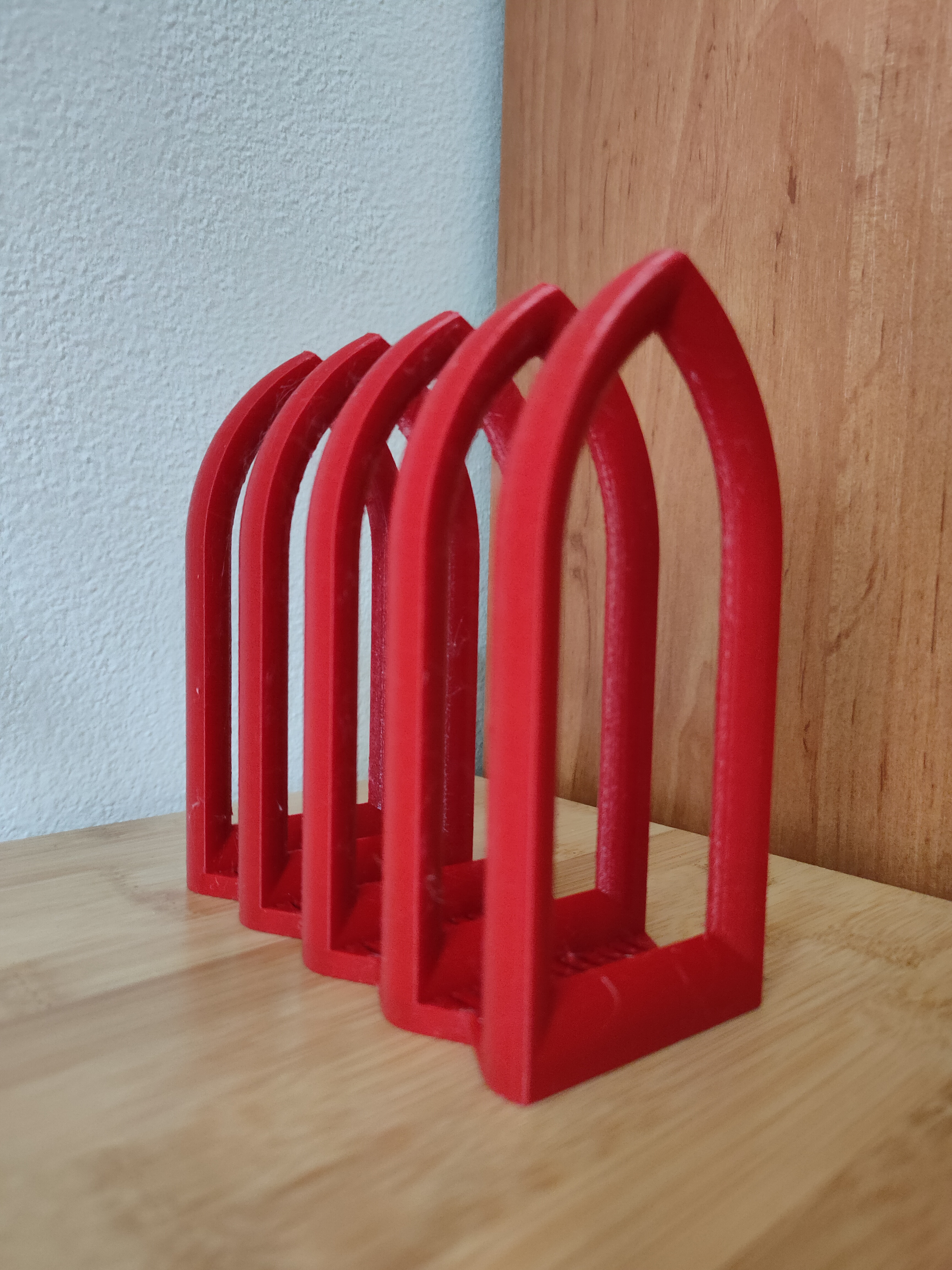 Gothic (pointed) Arch Cutting-Board-Rack (holder)