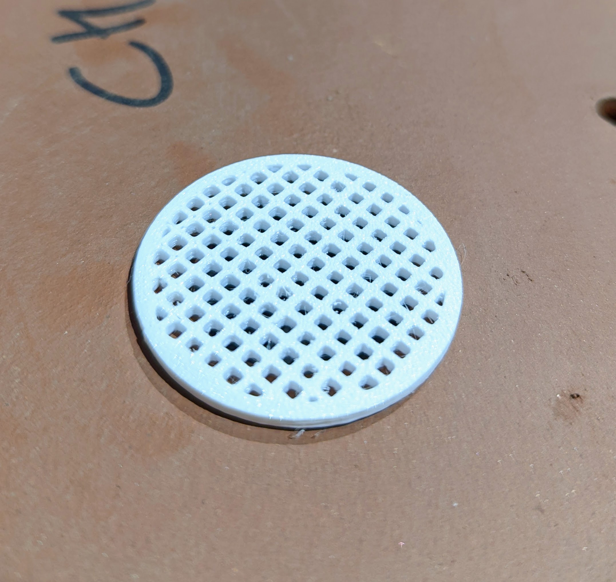 Drainage hole for bonsai pot by Pautato Download free STL model