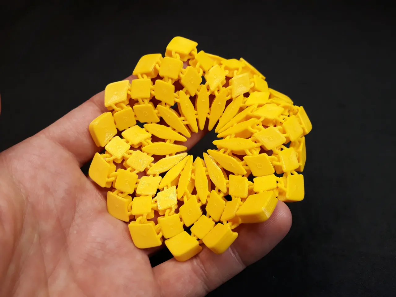 Sunflower fabric coaster by rorys3D, Download free STL model