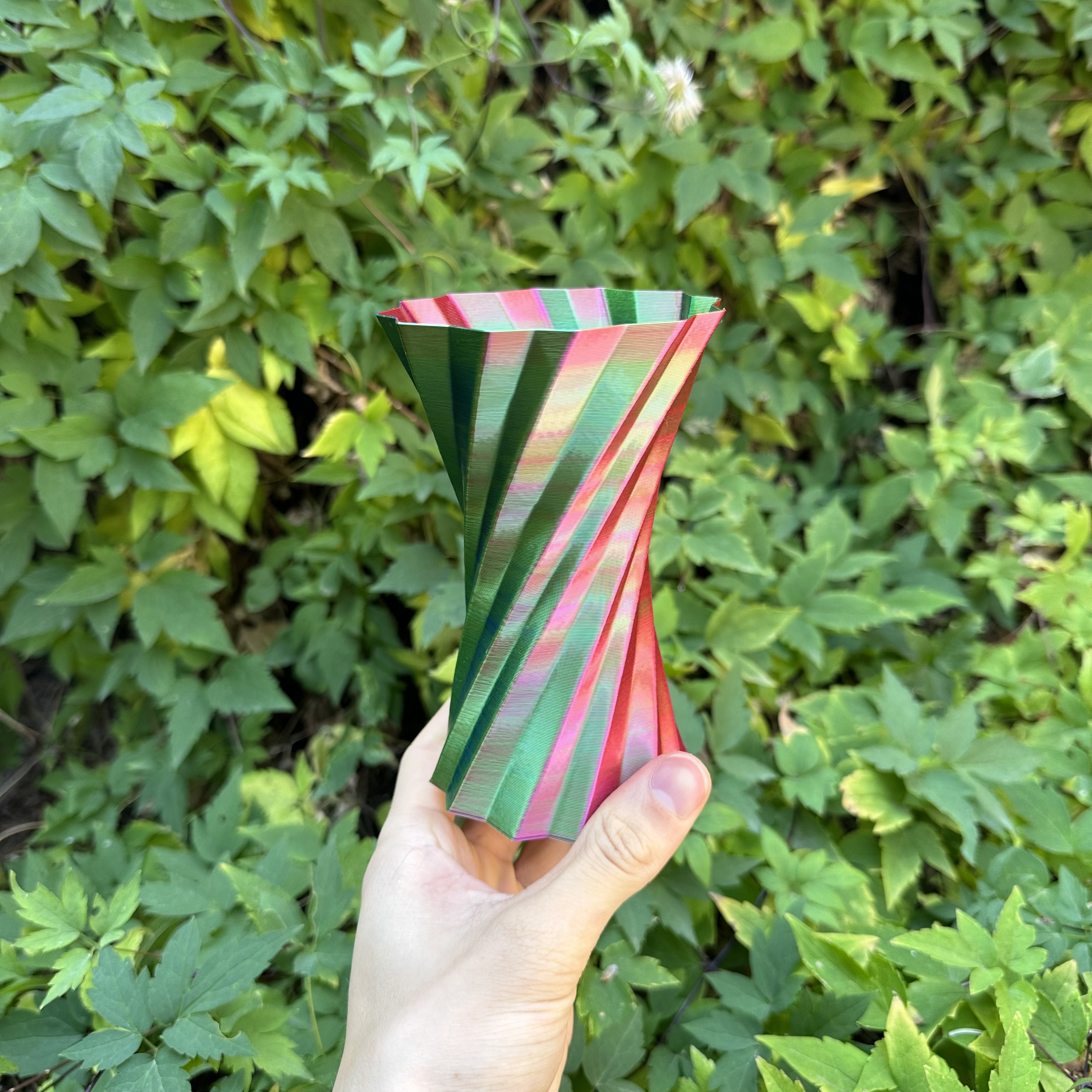 Spiral vase