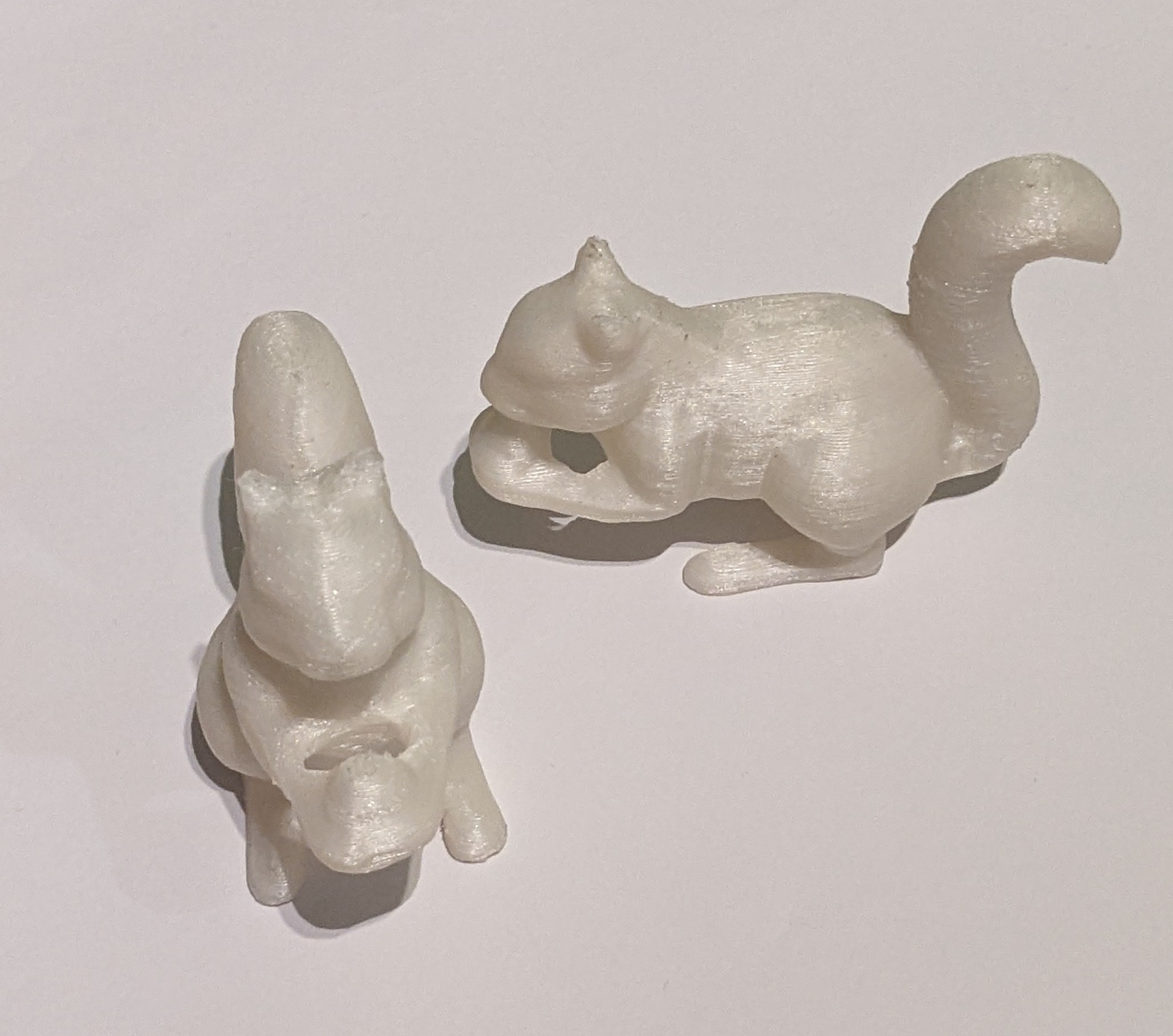 Low poly squirrel figurines — thumbnail 3