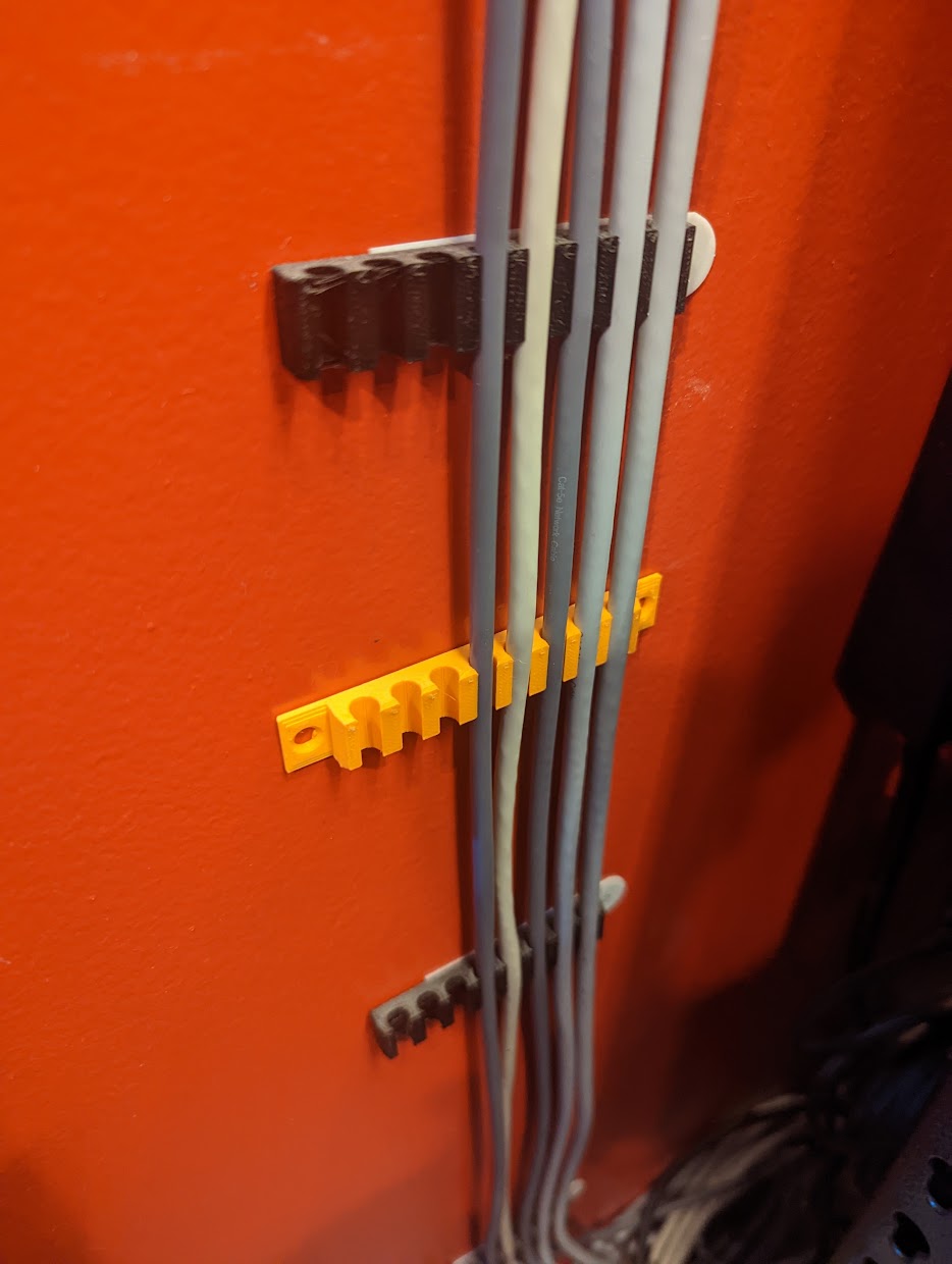 Miniatura 2 do modelo 3D Ethernet comb V2 + Screw Version