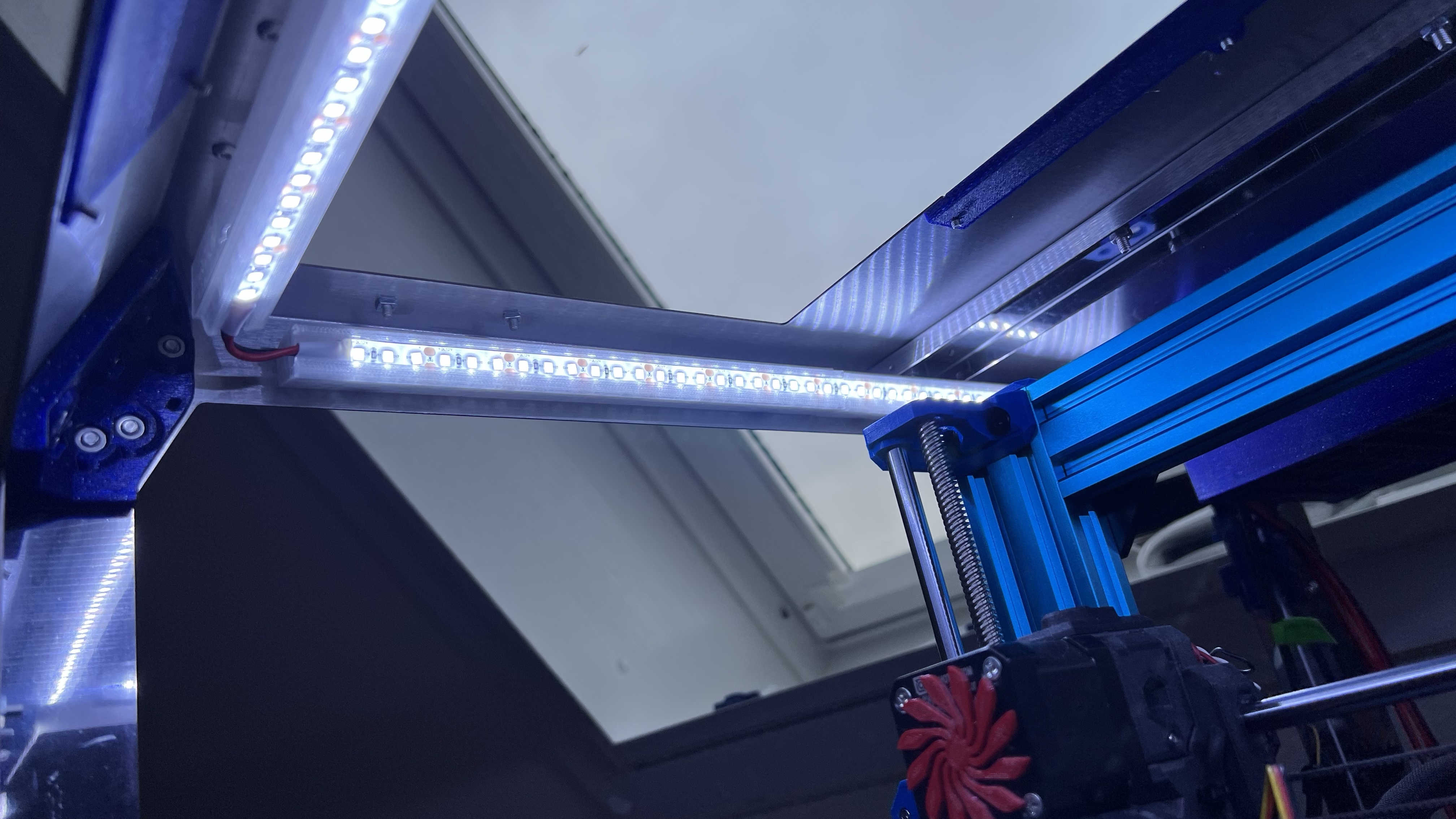 Miniatura 8 do modelo 3D LED-Magnet Leiste  PrinterBox