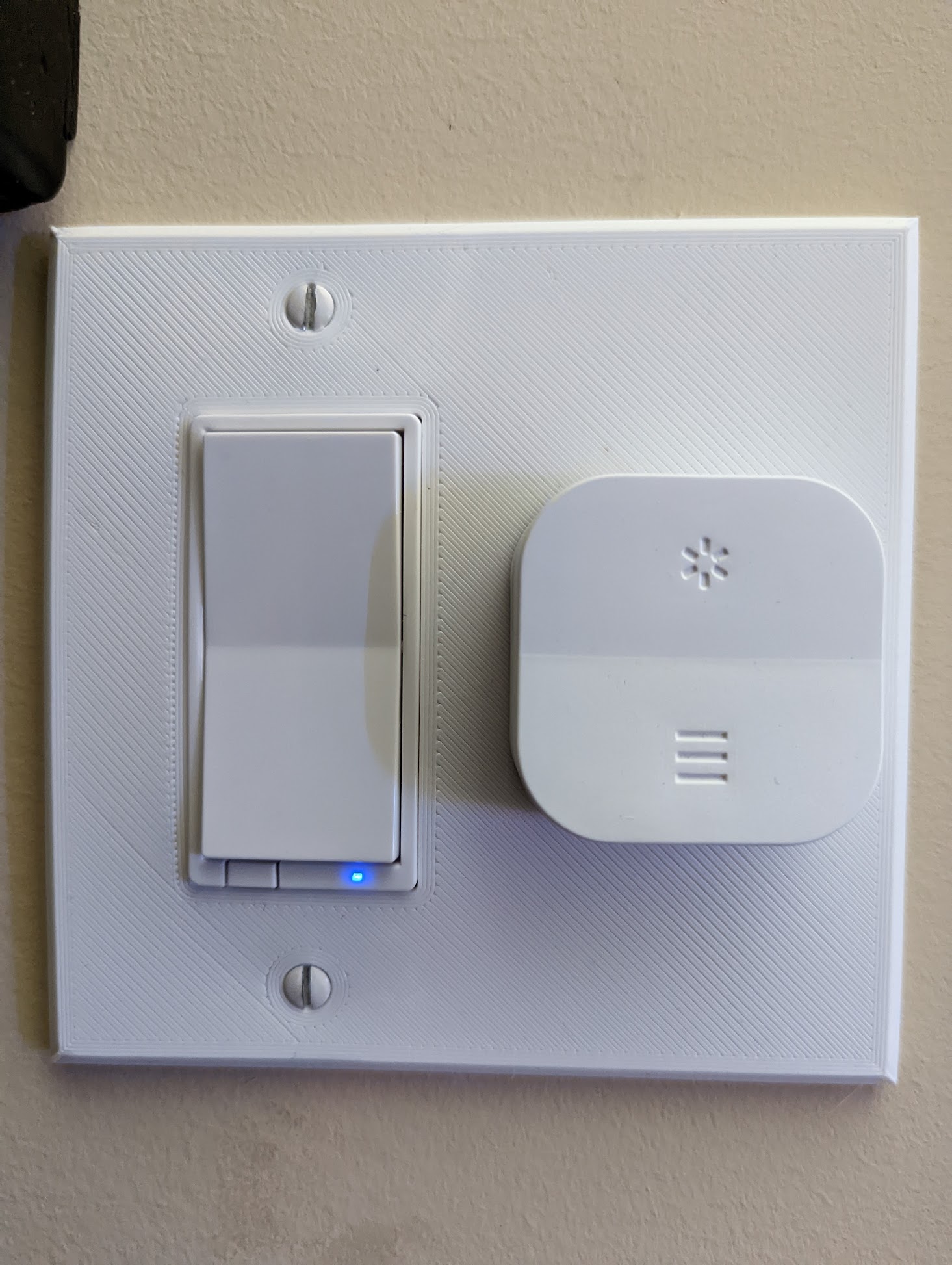 Decora Wall Plate with Tradfri On/Off Switch Mount