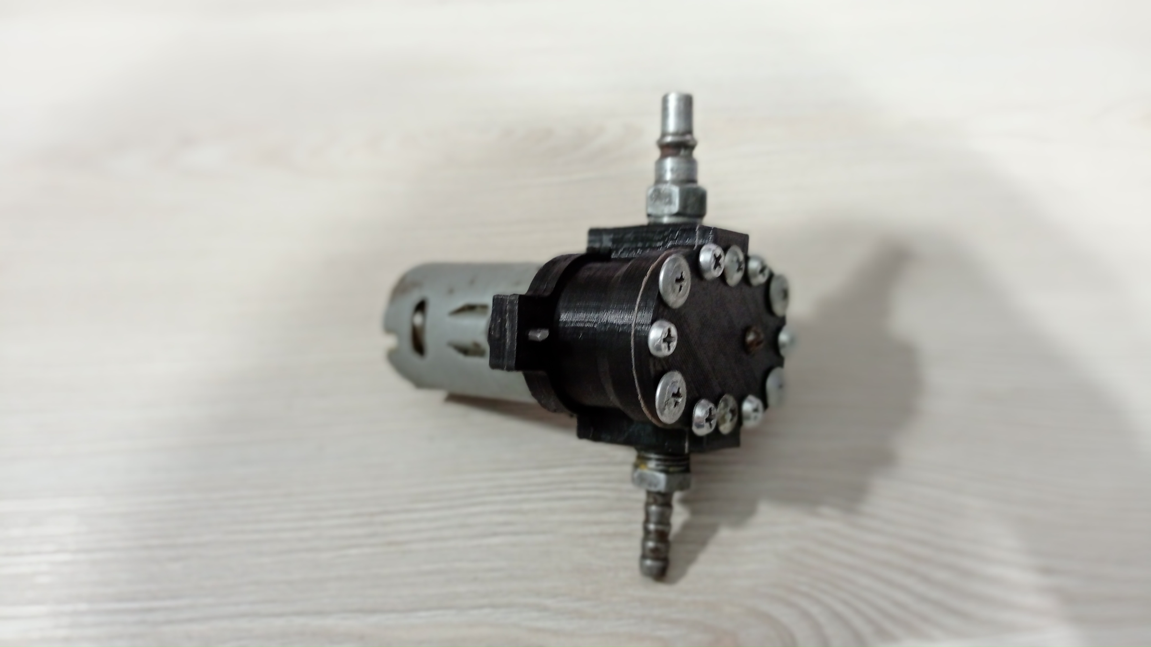 Miniatura 4 do modelo 3D Gear Pump