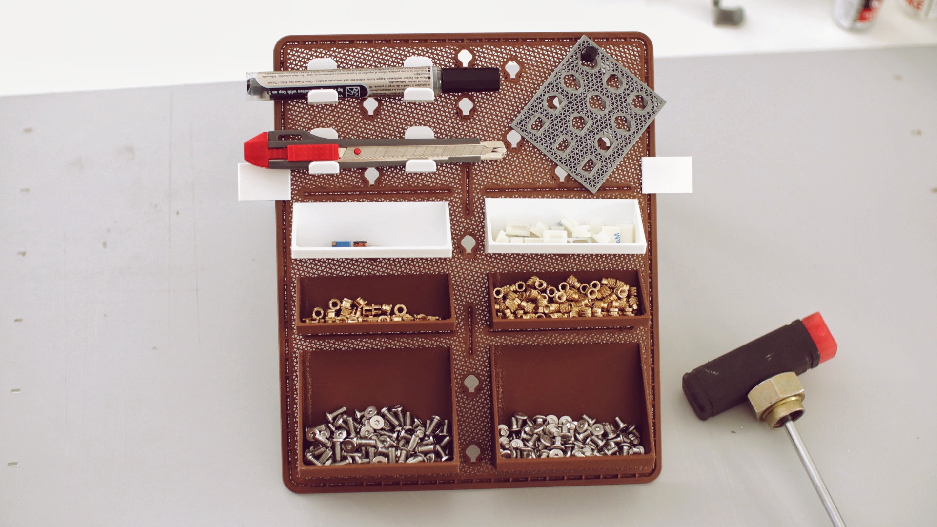 Miniatura 4 do modelo 3D Modular pegboard organizer