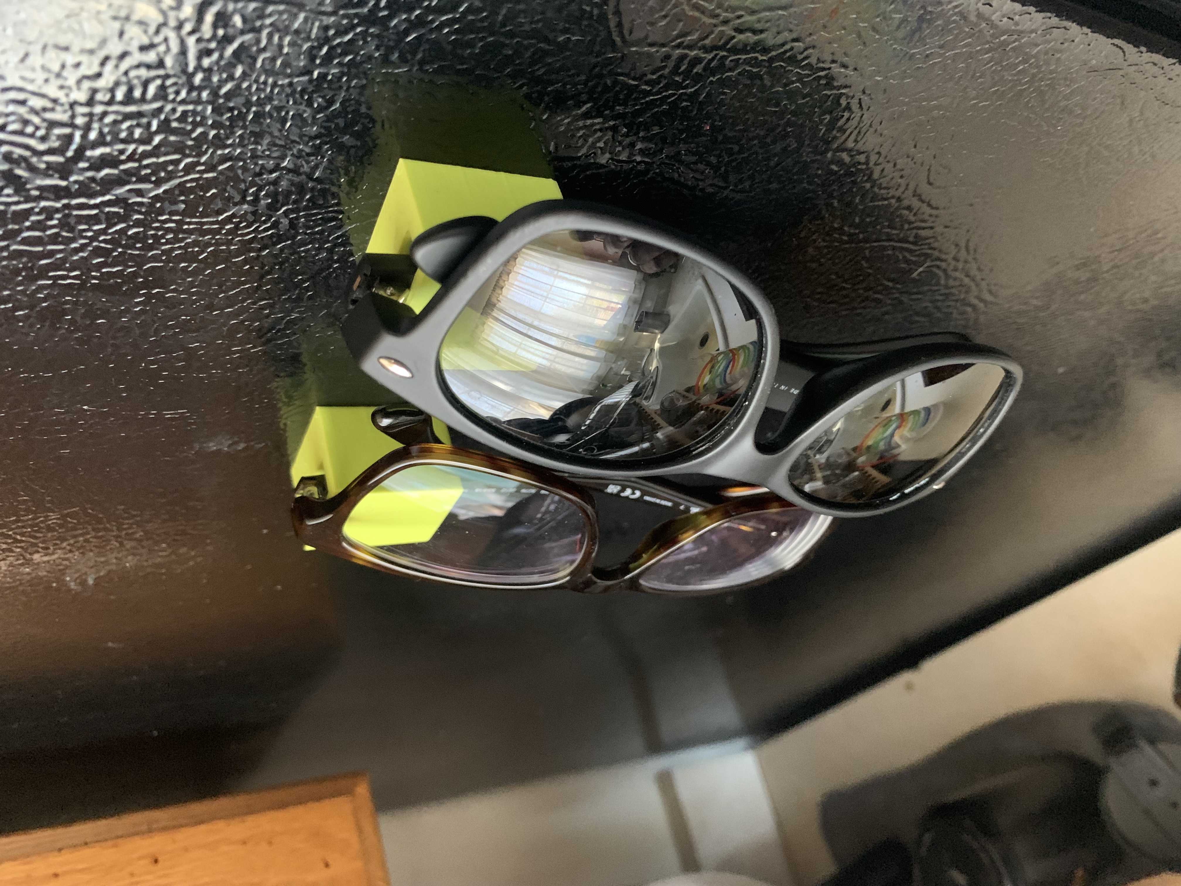 Eye Glasses Refrigerator/Toolbox Magnet Holder