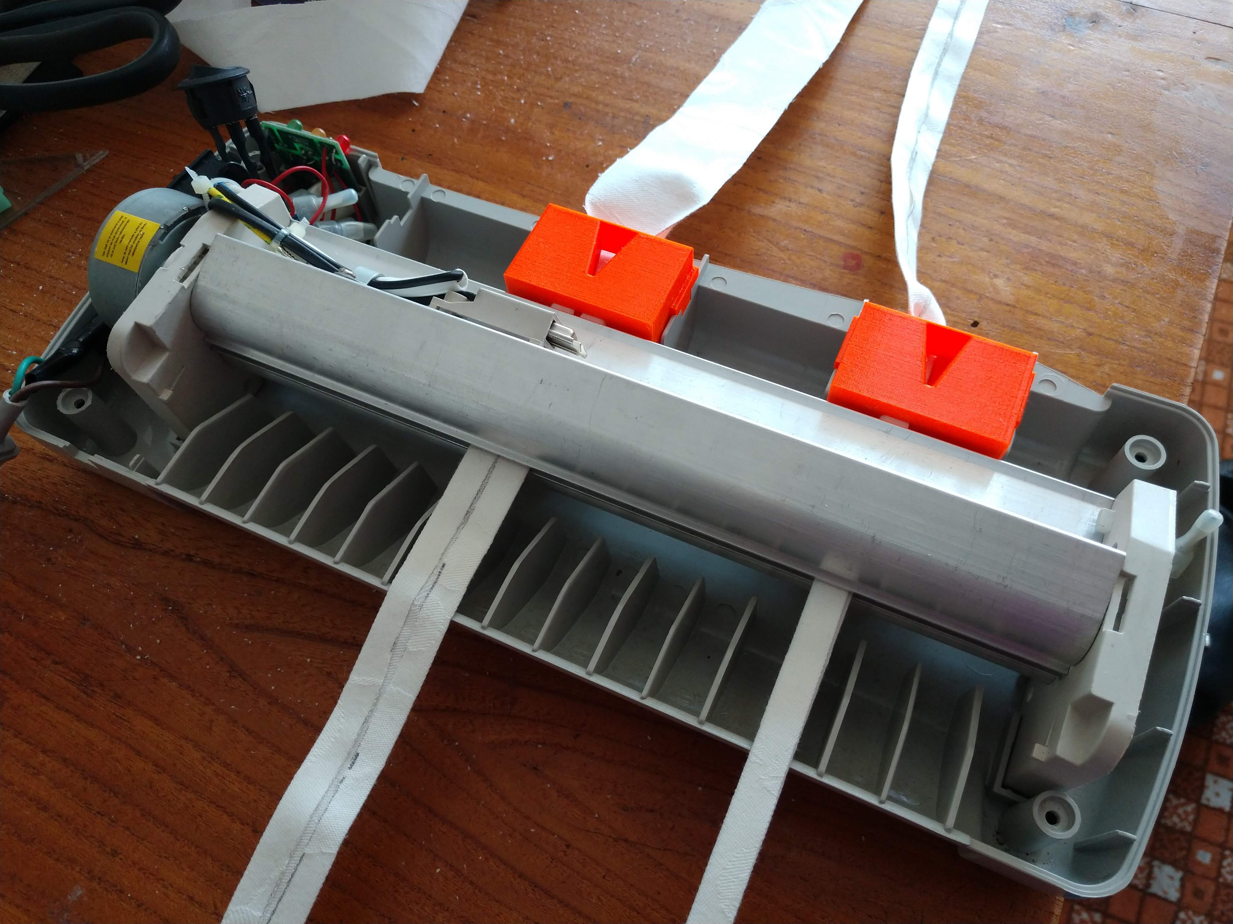 Bias binder using laminator - Pomůcka pro skládání šňůrky k roušce pomocí laminovačky