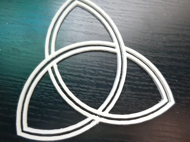 triquetra celtic knot art