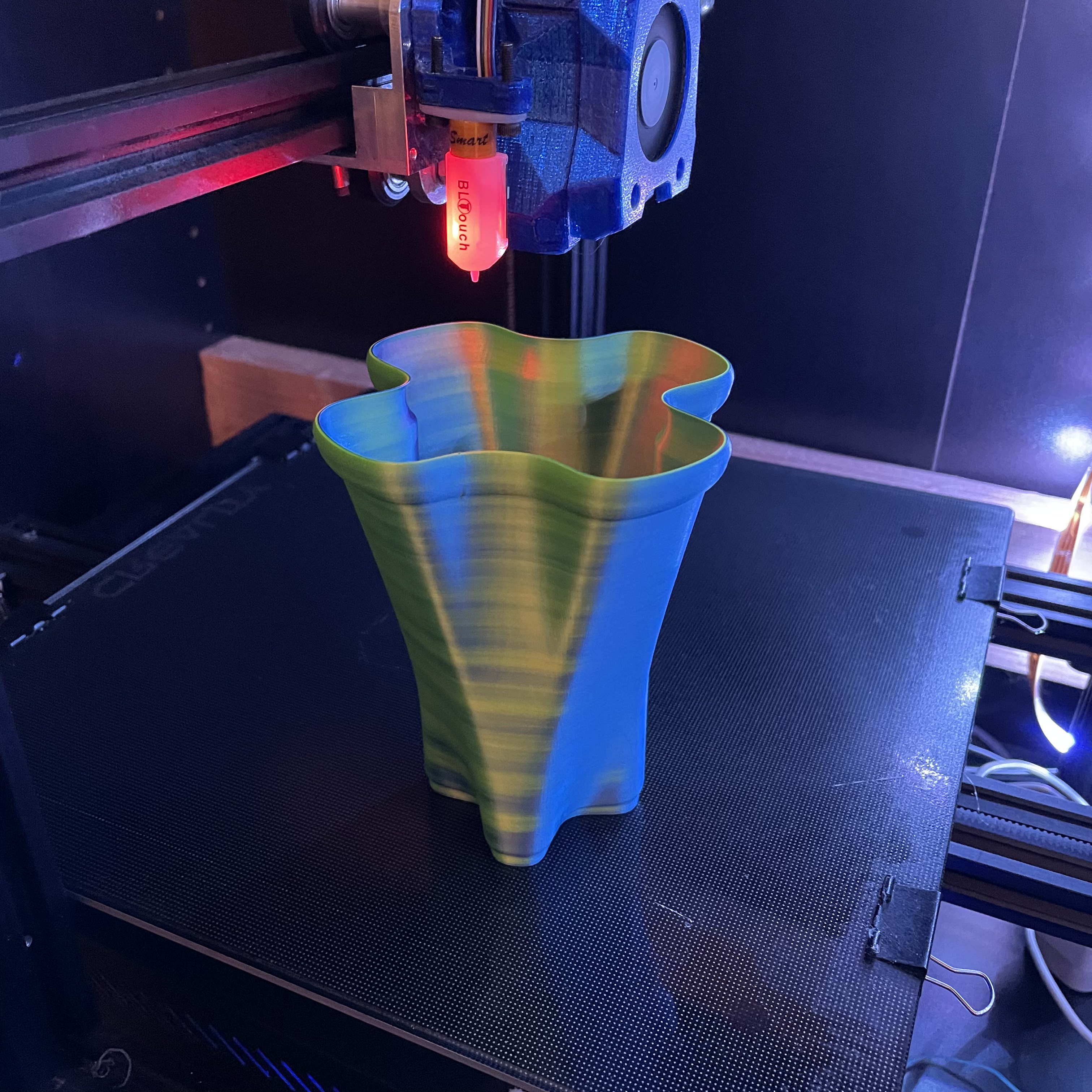Simple Lofted Flower Vase