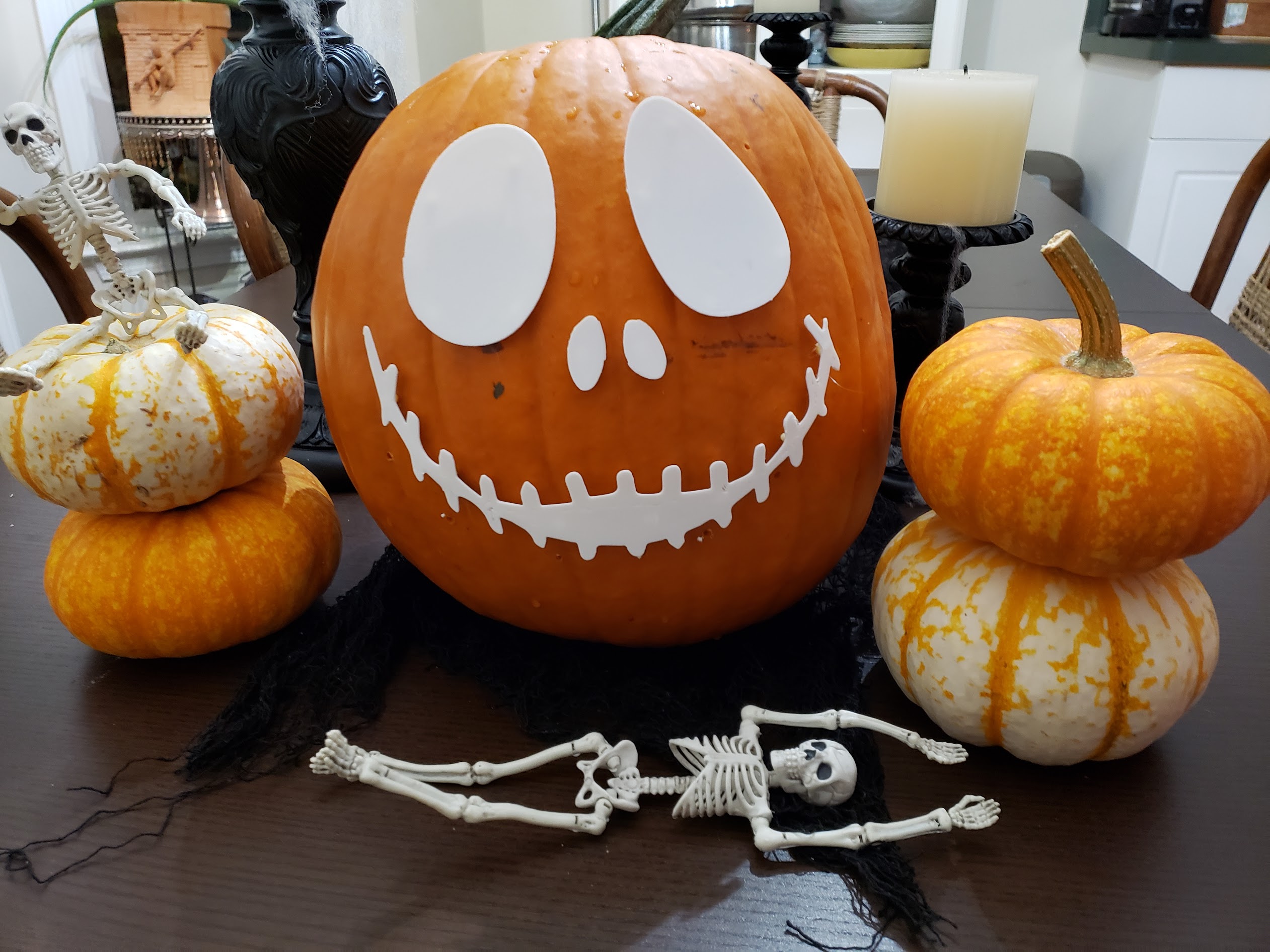 HALLOWEEN PUMPKIN DECOR - JACK SKELLINGTON