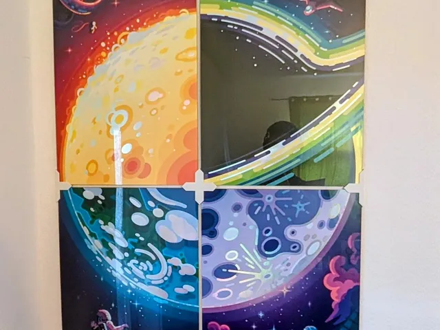 Poster & Frame Corner Holders