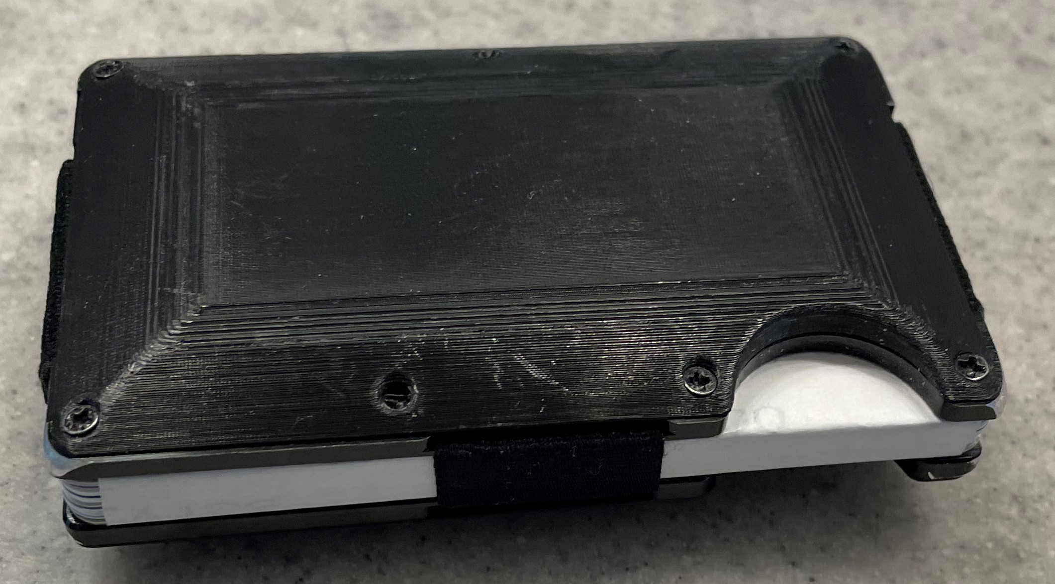 Curvy ridge wallet airtag holder by Gard7 Download free STL model