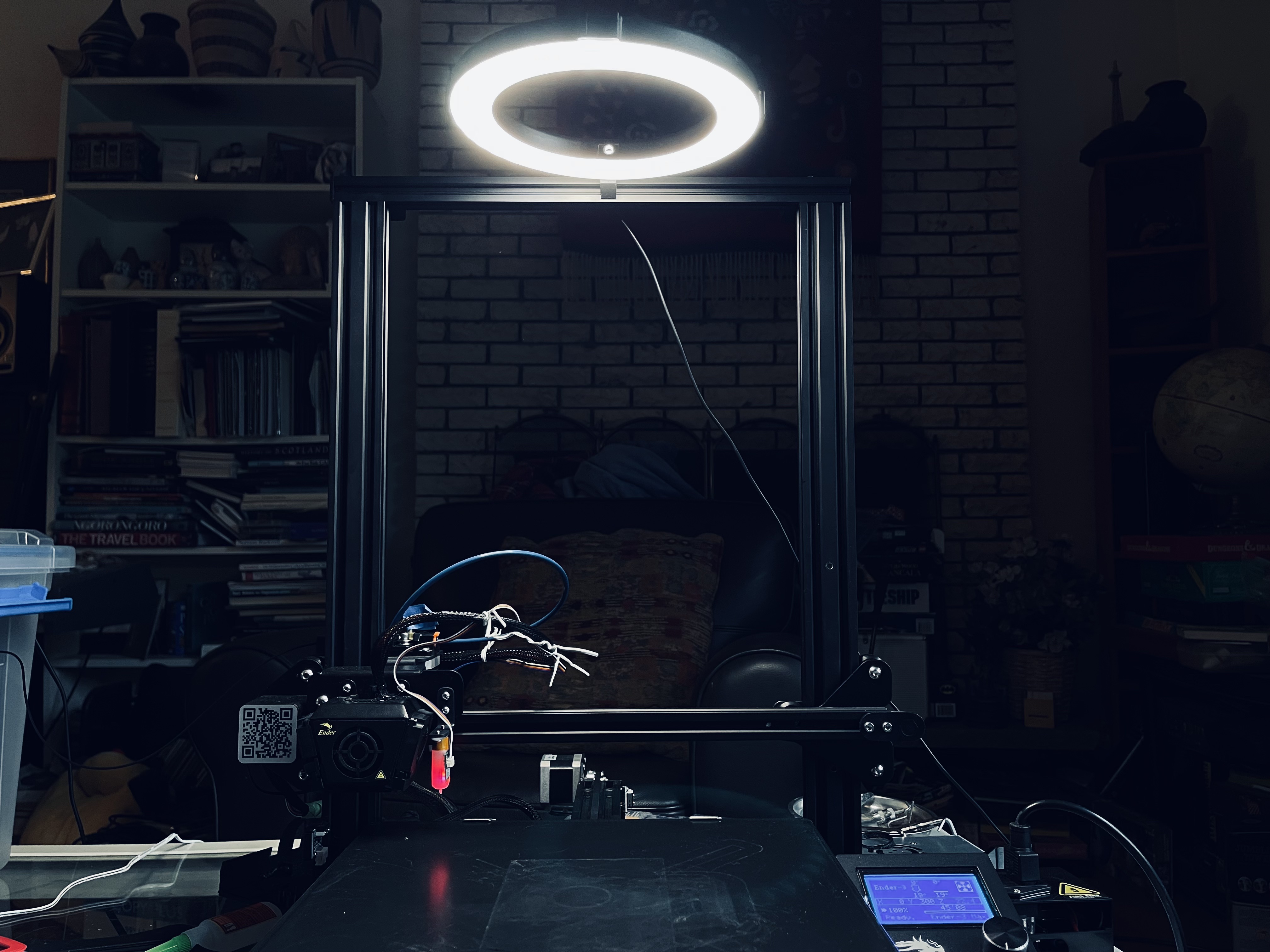 Miniatura 2 do modelo 3D Ender 3 Ring Light Holder