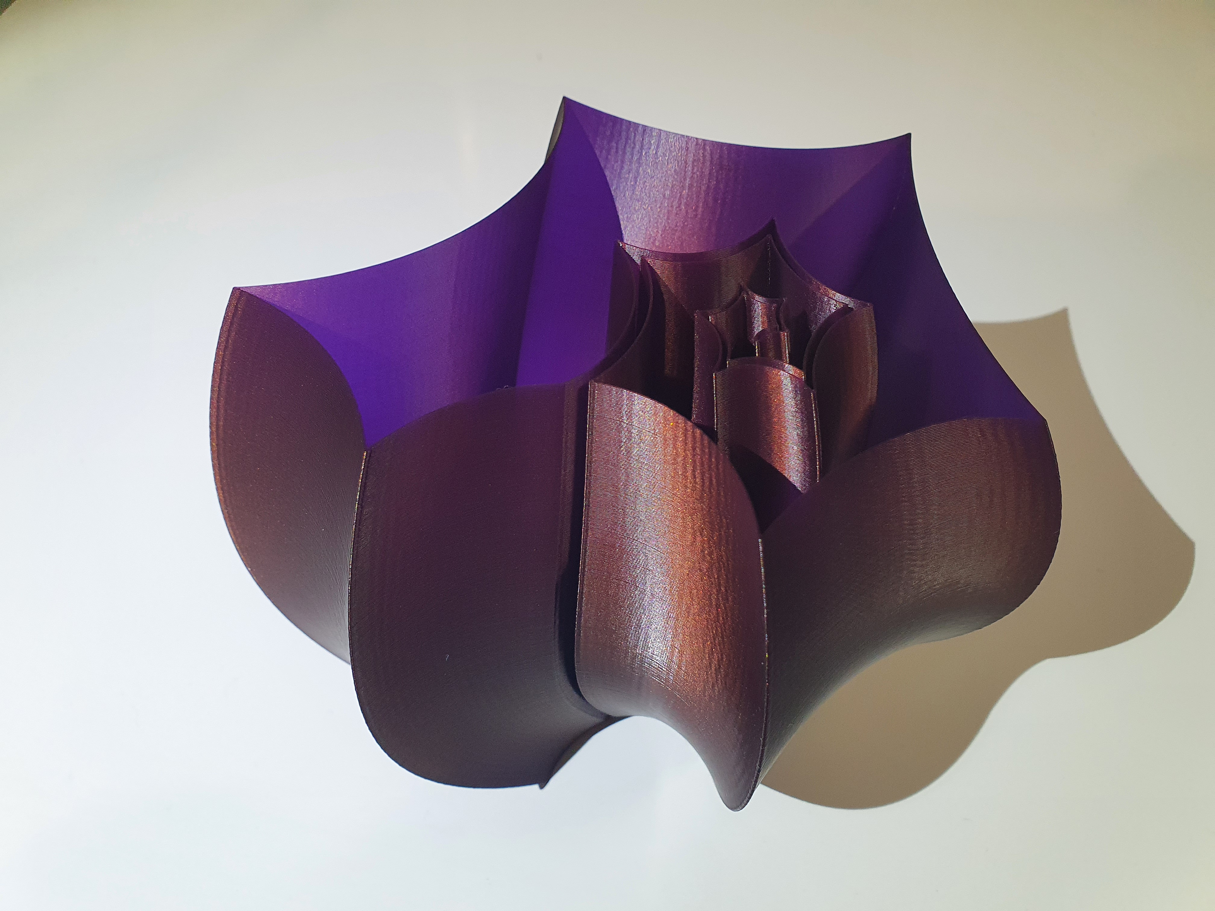 Miniatura 2 do modelo 3D 🌱 Planter - sharp spiral shell