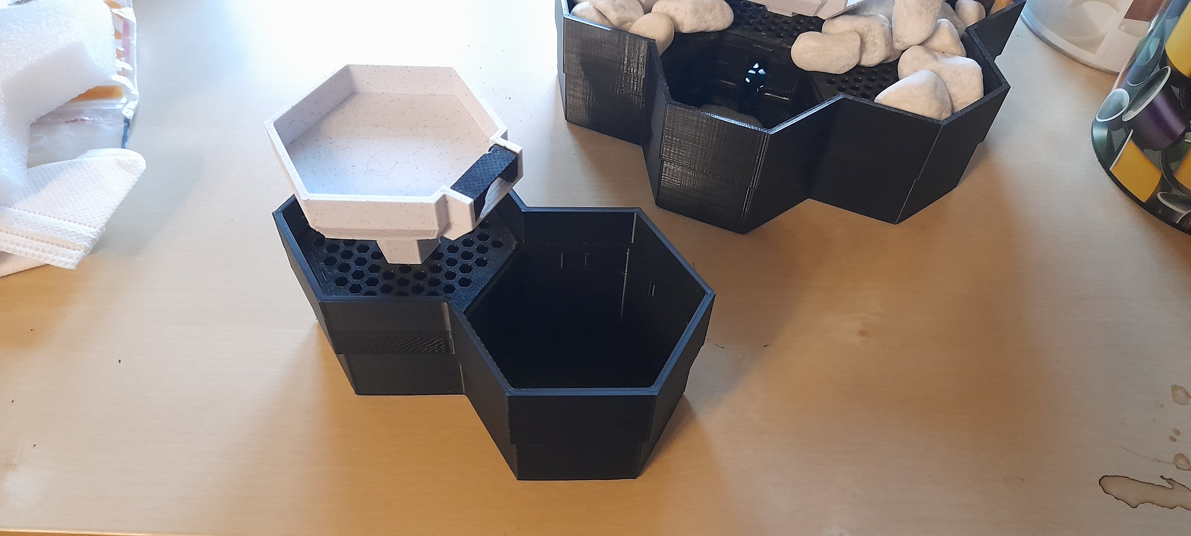 Miniatura 2 do modelo 3D Custom Bases for Modular Desktop Fountain (Python Script)