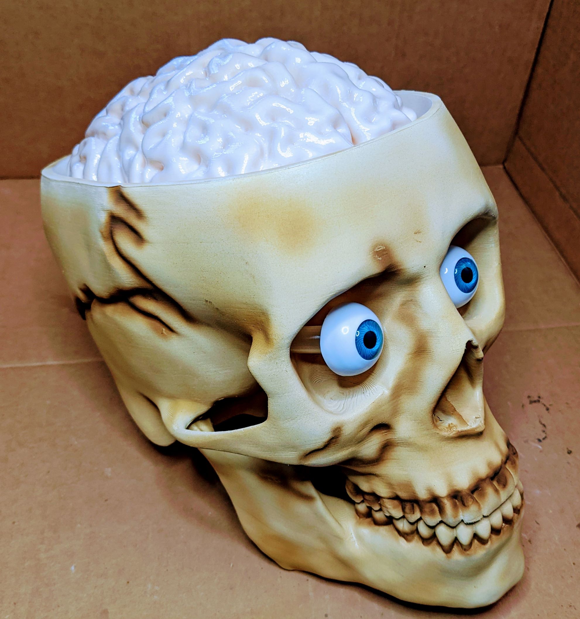Miniatura 10 do modelo 3D Candy Brain Bucket (Lighted version added)