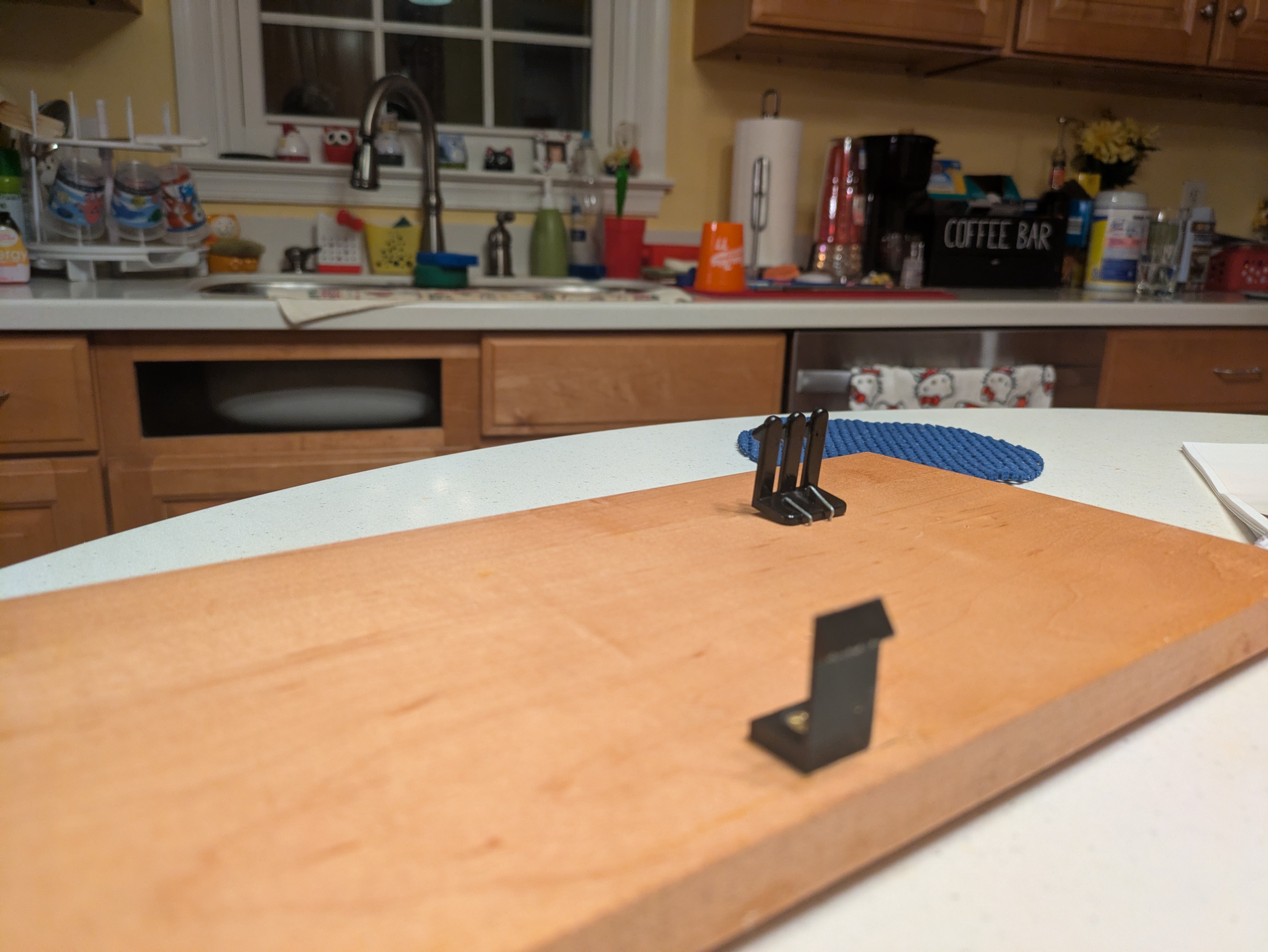 False Drawer Clip