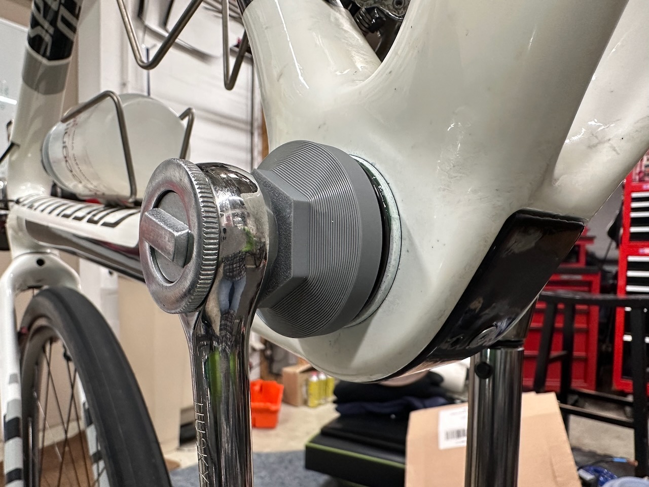 External BB Hollowtech II Tool for 44mm Cups