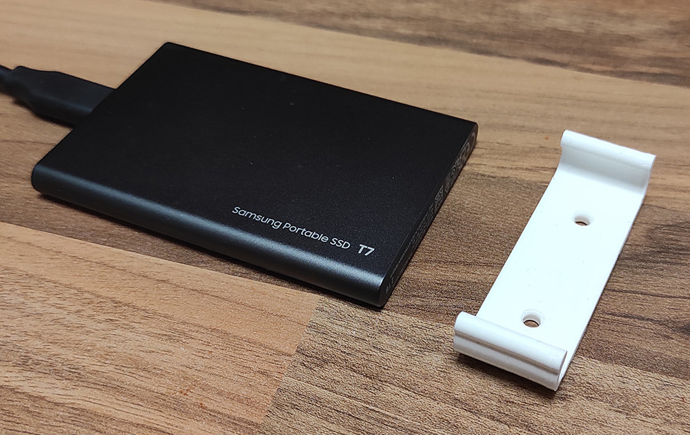 Samsung SSD T7 Simple Wall/Table Mount by OSXtraveller