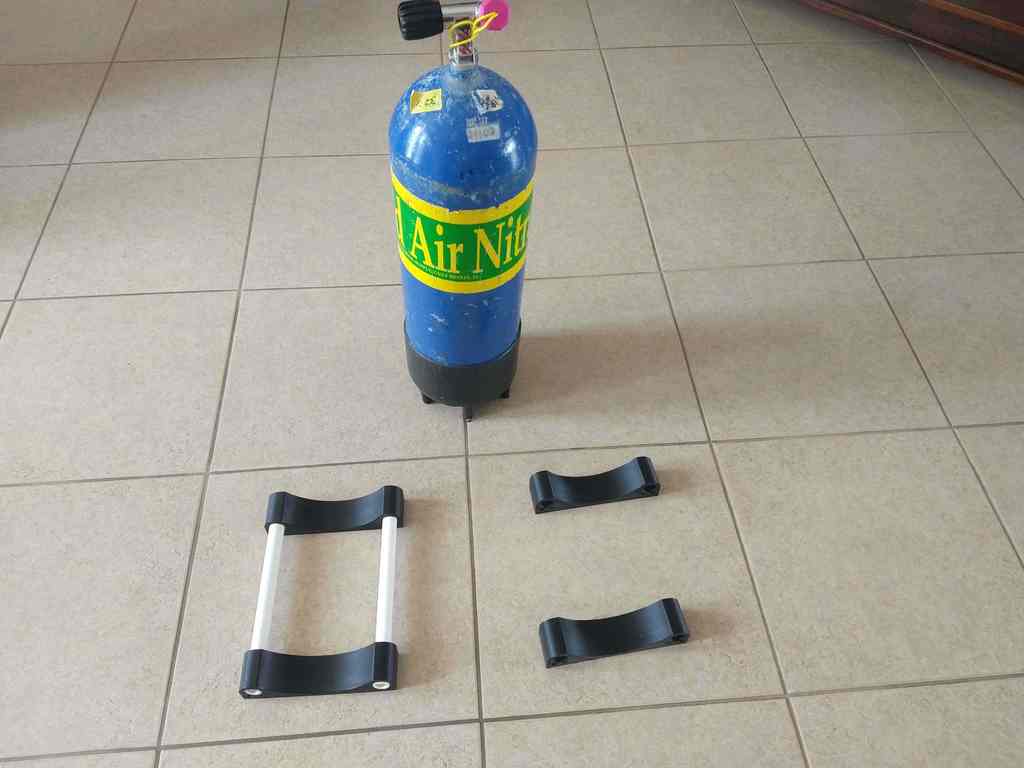 Scuba Tank Roll Control by WackoPrints Download free STL model