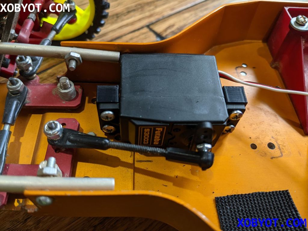 Classic RC10 Gold Pan Servo Mount Posts Part 6336 by Zedic Download