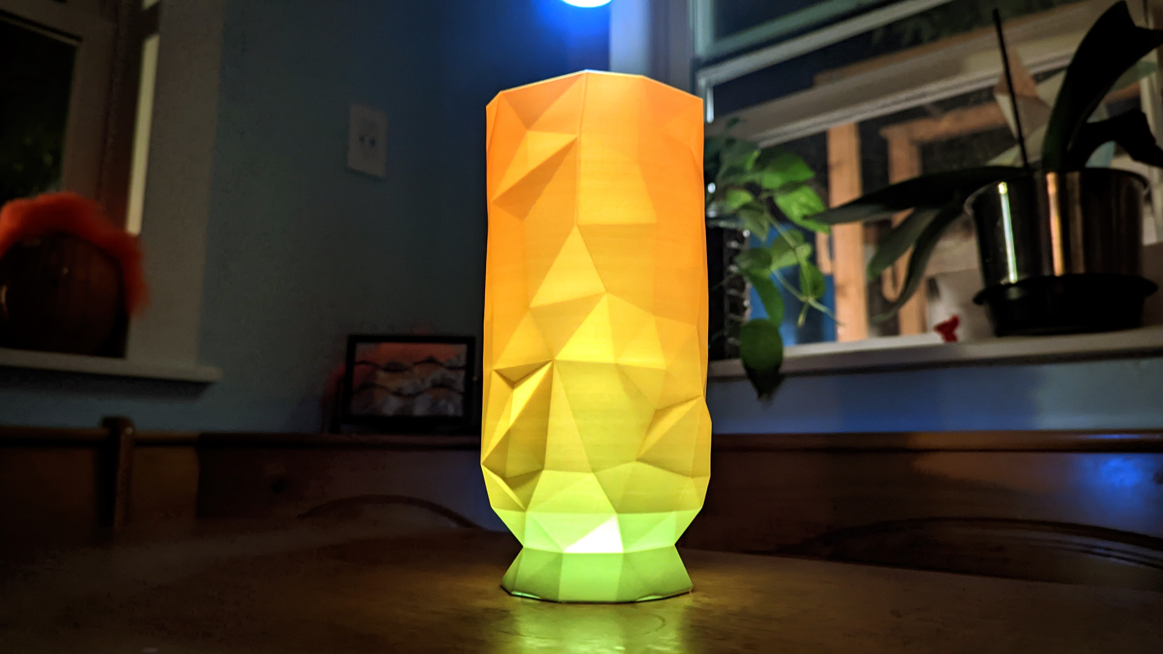Low Poly Vase of Base