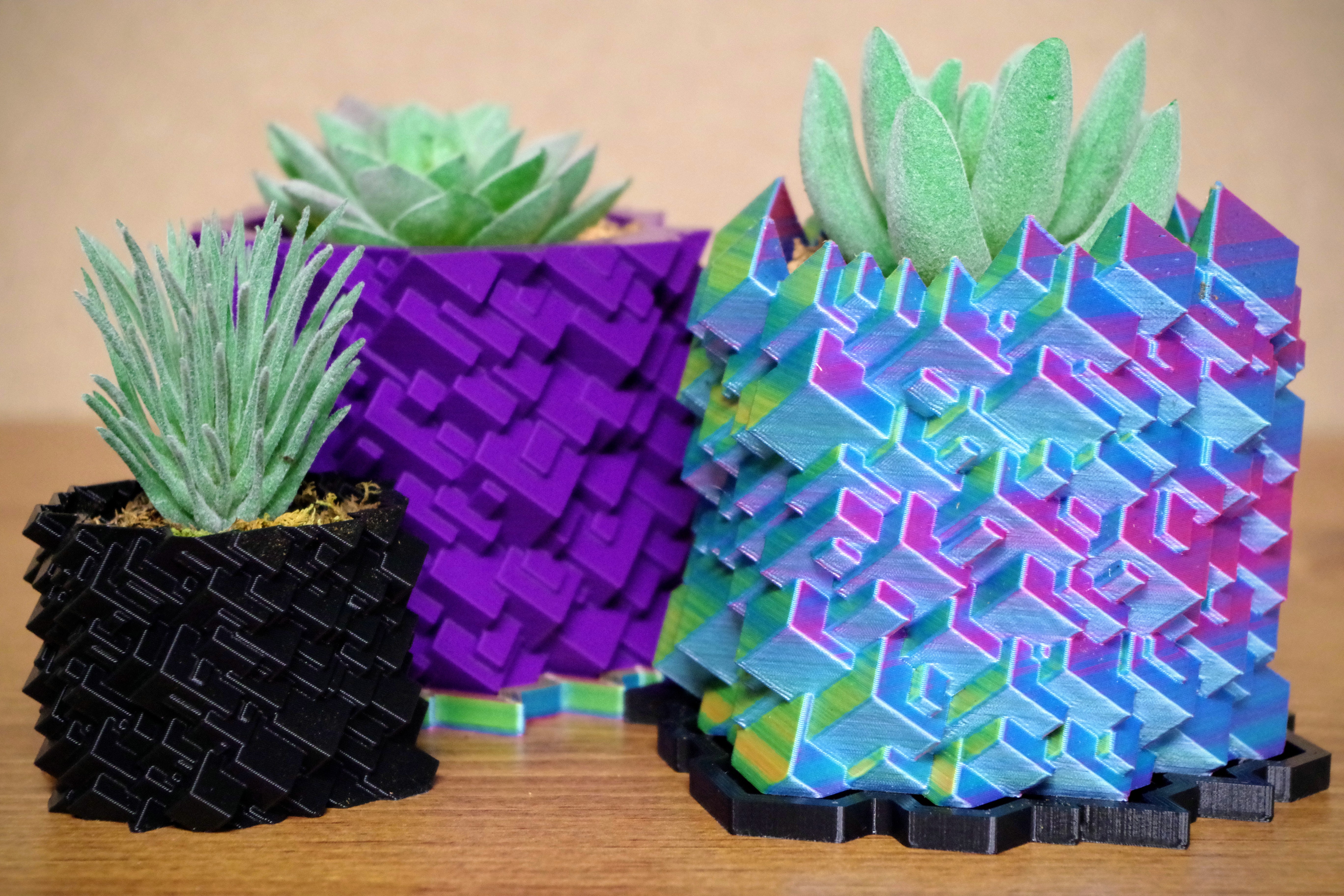 Miniatura 4 do modelo 3D Glitch Planter