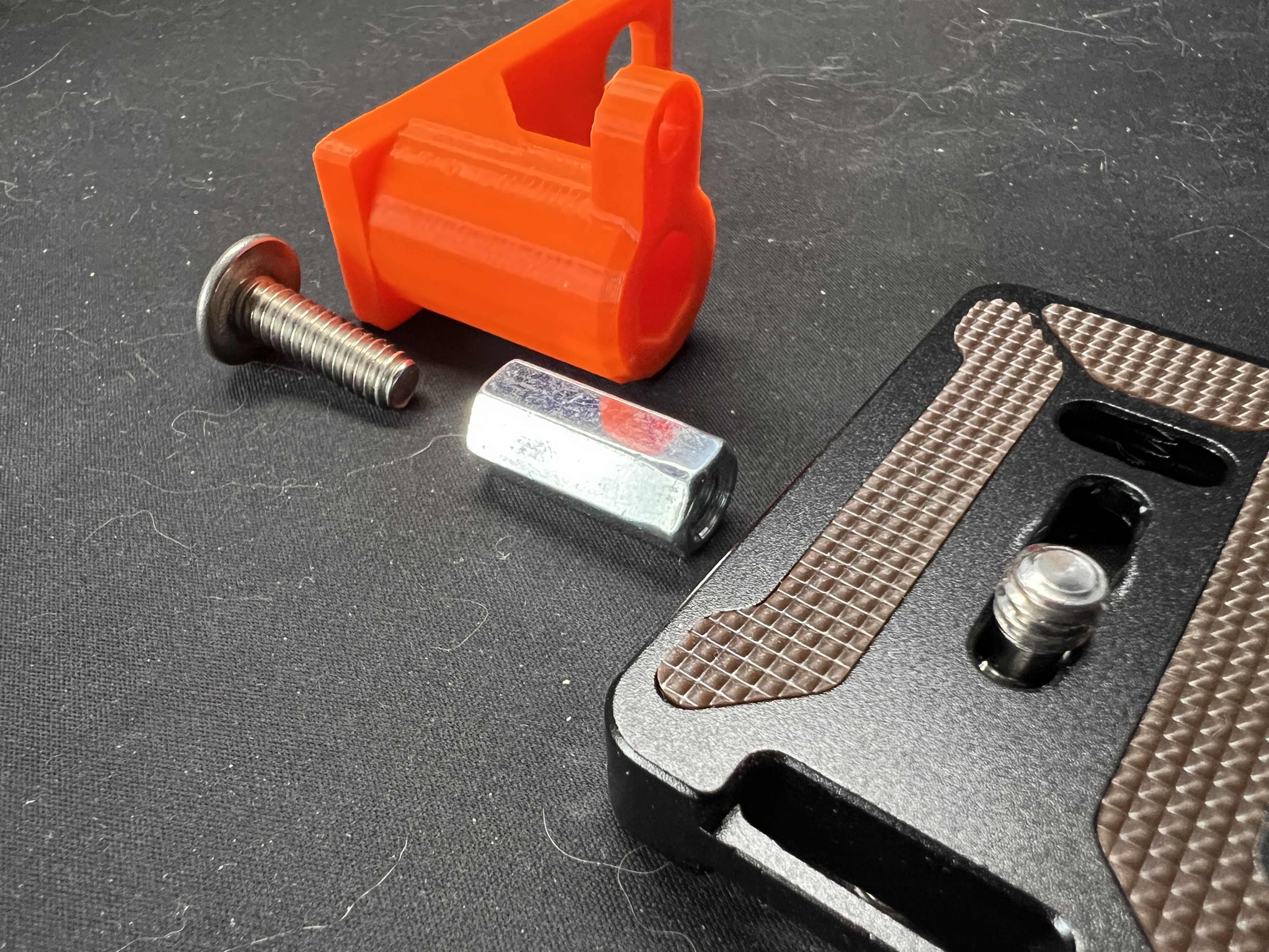 Antenna Mount for Camera Tripods - BNC