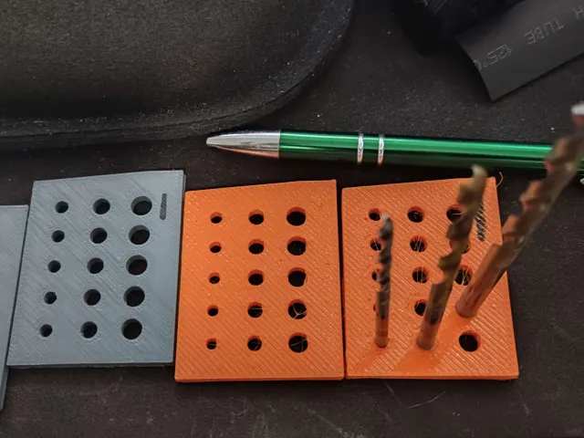 Hole accuracy test model
