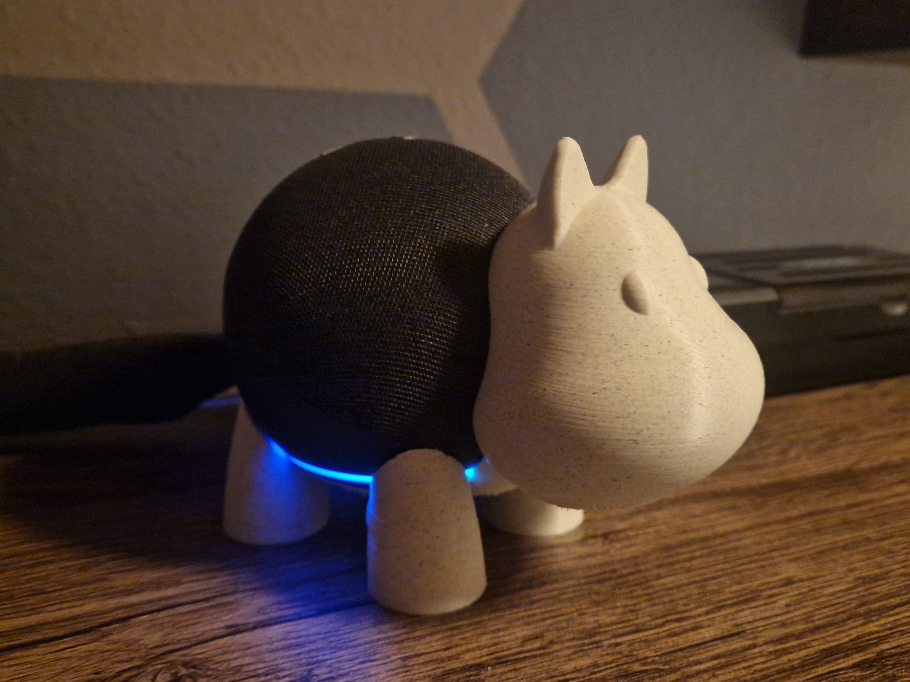 Echo Dot 4 Stand Alexa Mount Hippo