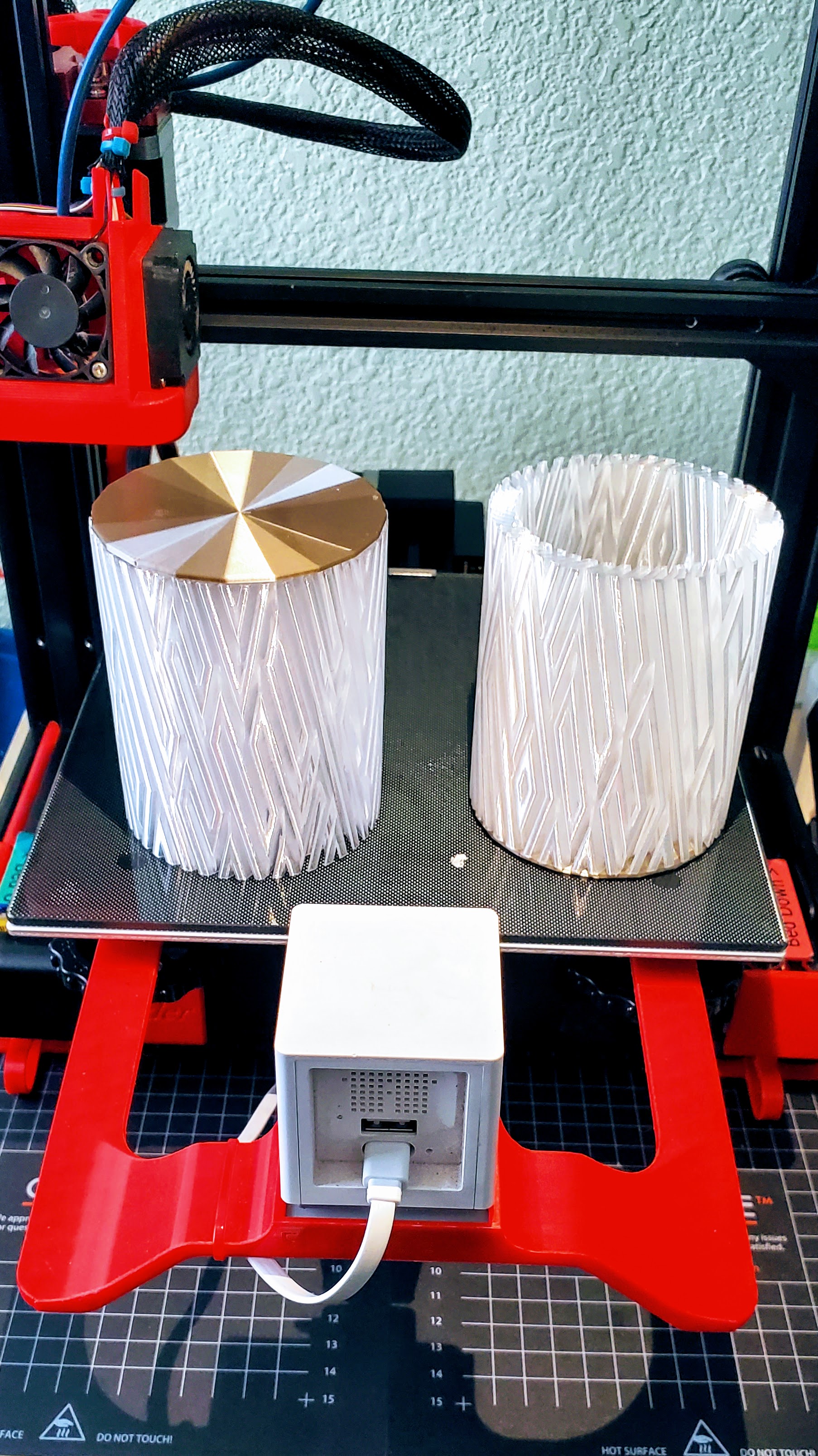 Hatch Flow Vase mode LED Candle Holder