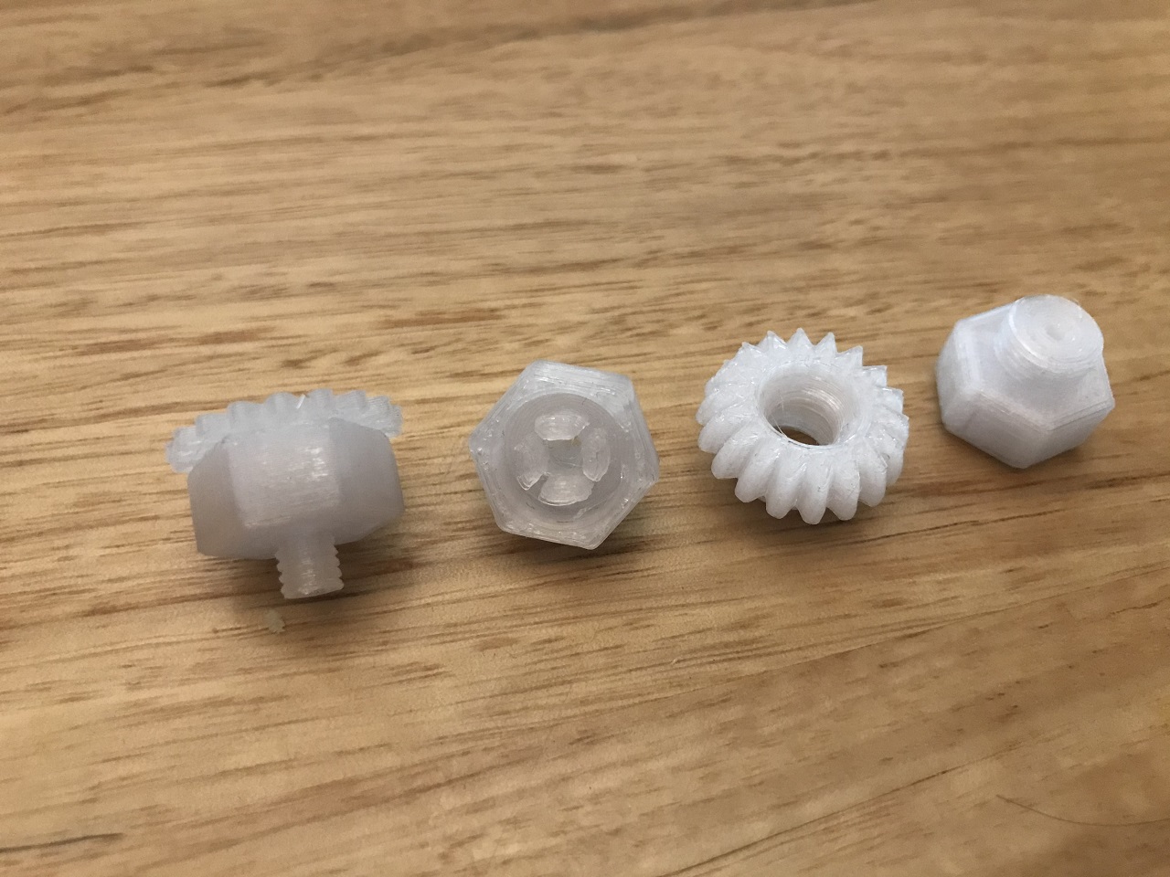 Locking bowden connector