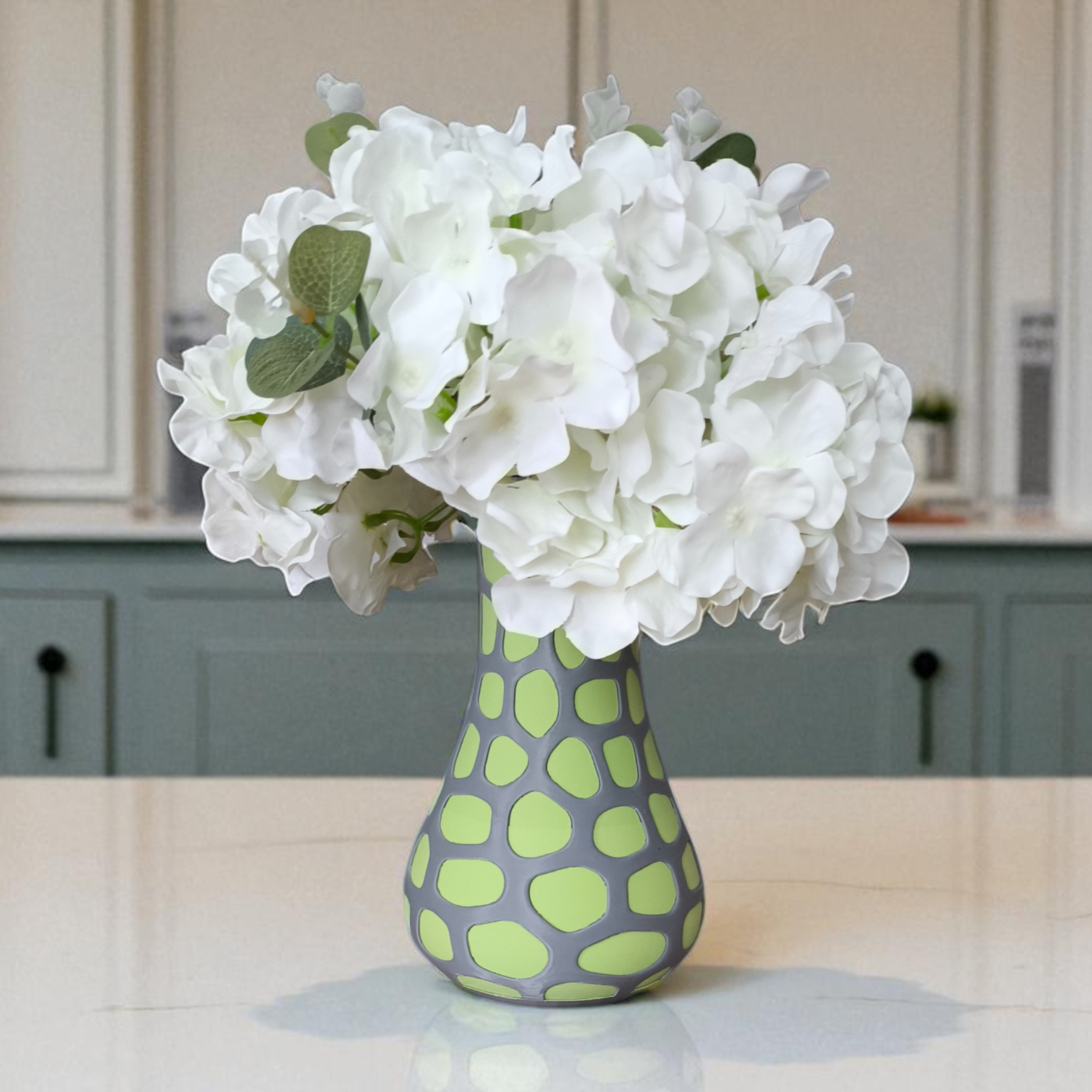 Salamandra Vase | Modern Vase with Organic Pattern