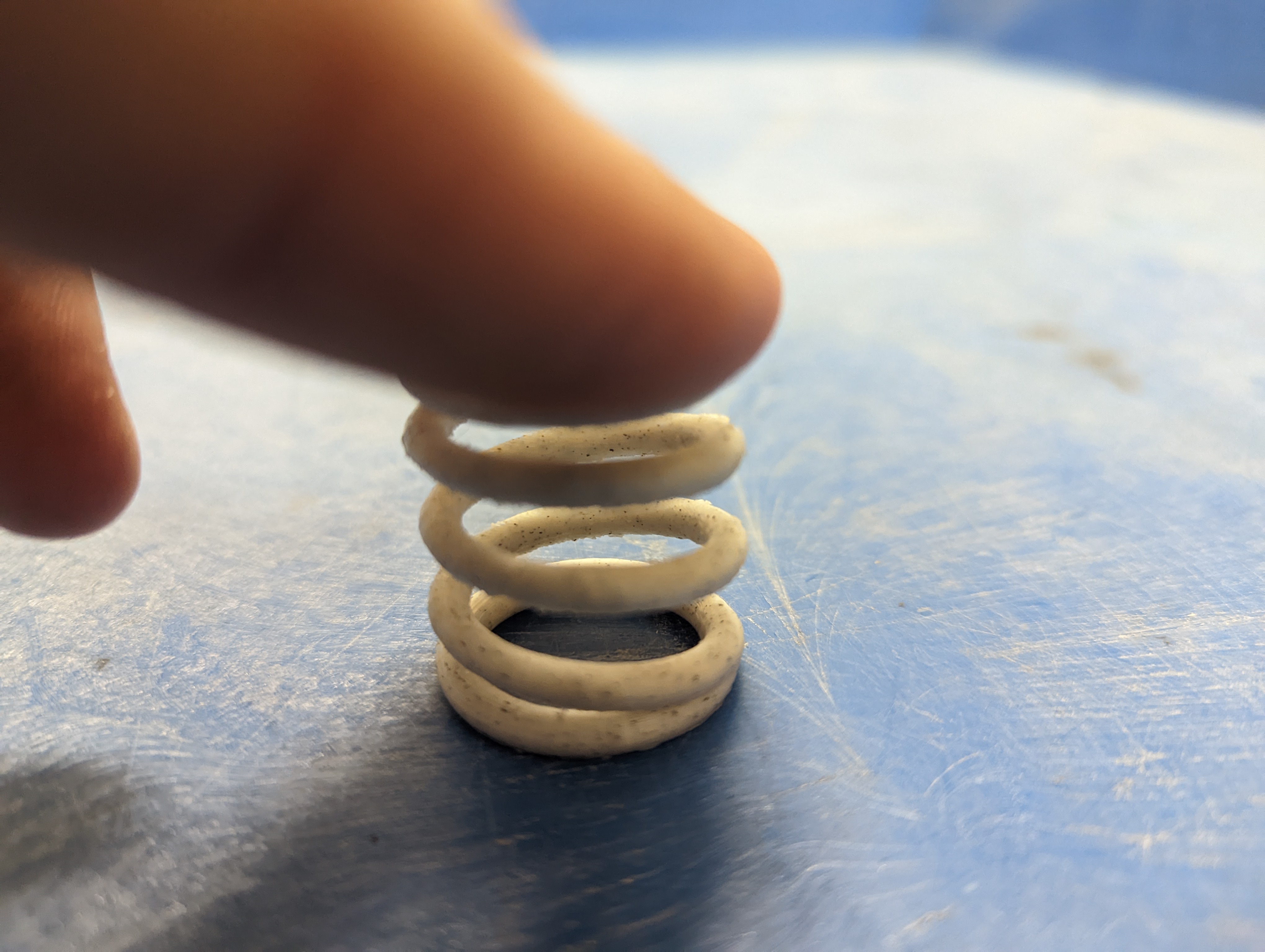 Miniatura 2 do modelo 3D Compression Spring