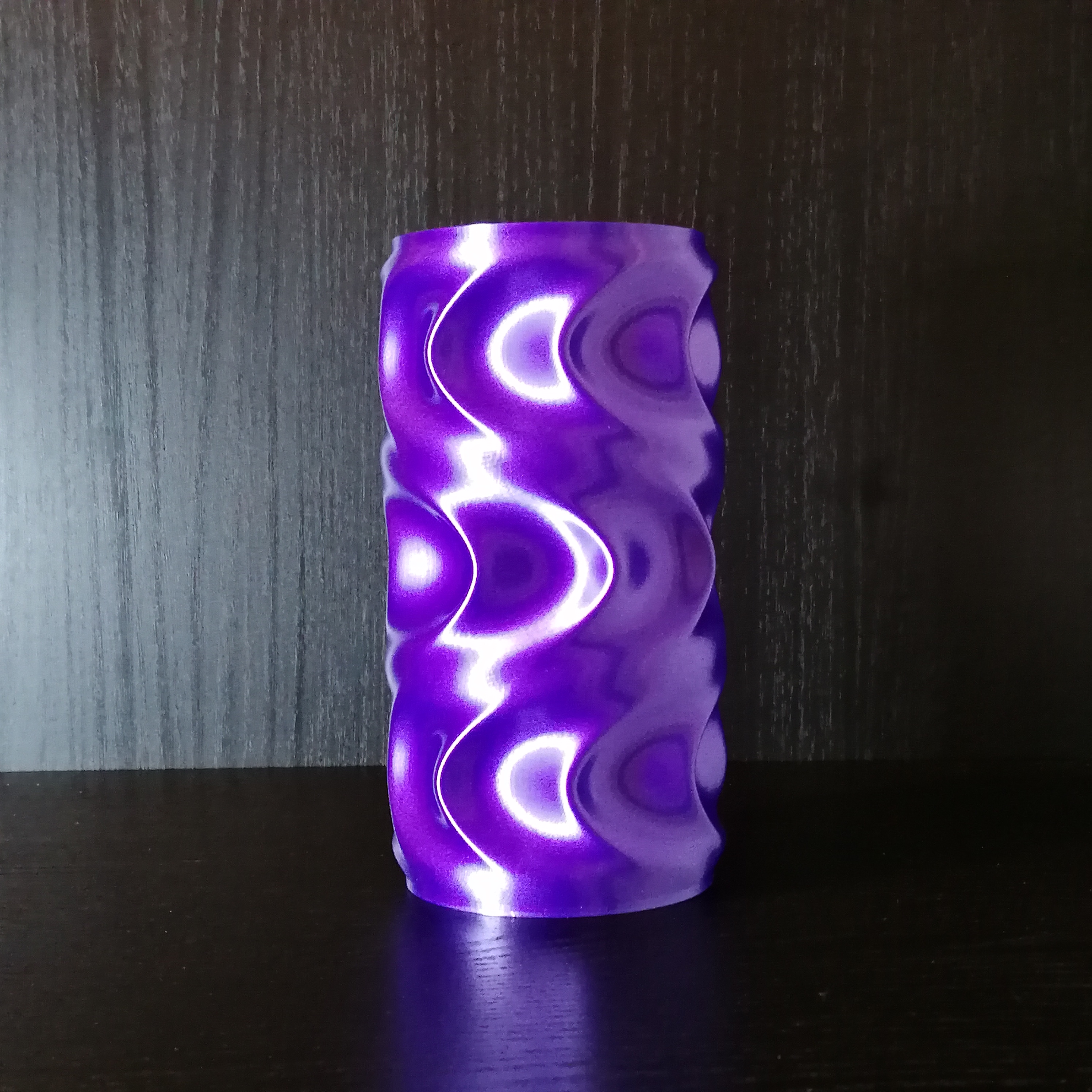 Wave Vase (print in vase mode)