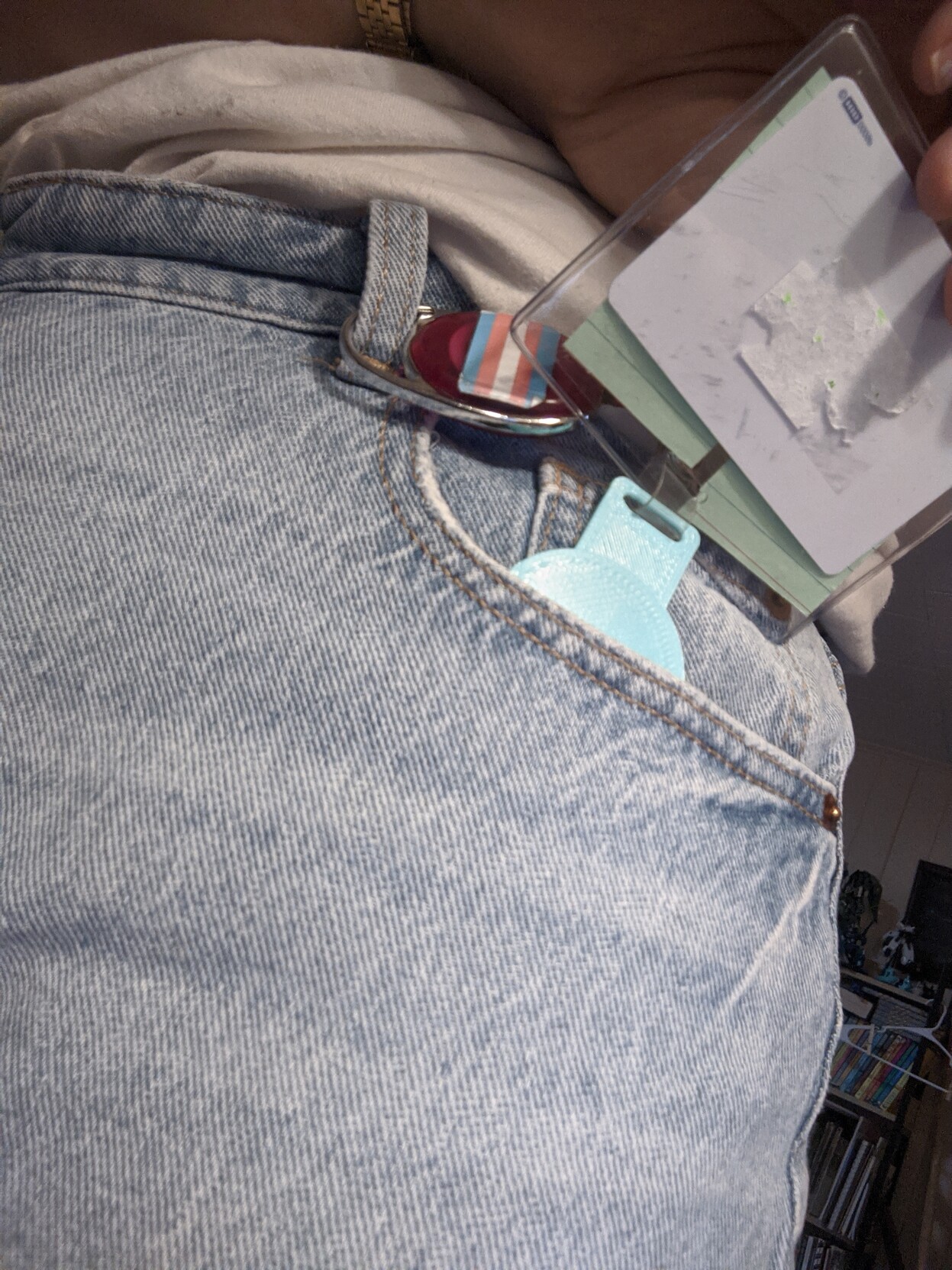 Badge Pocket Keeper