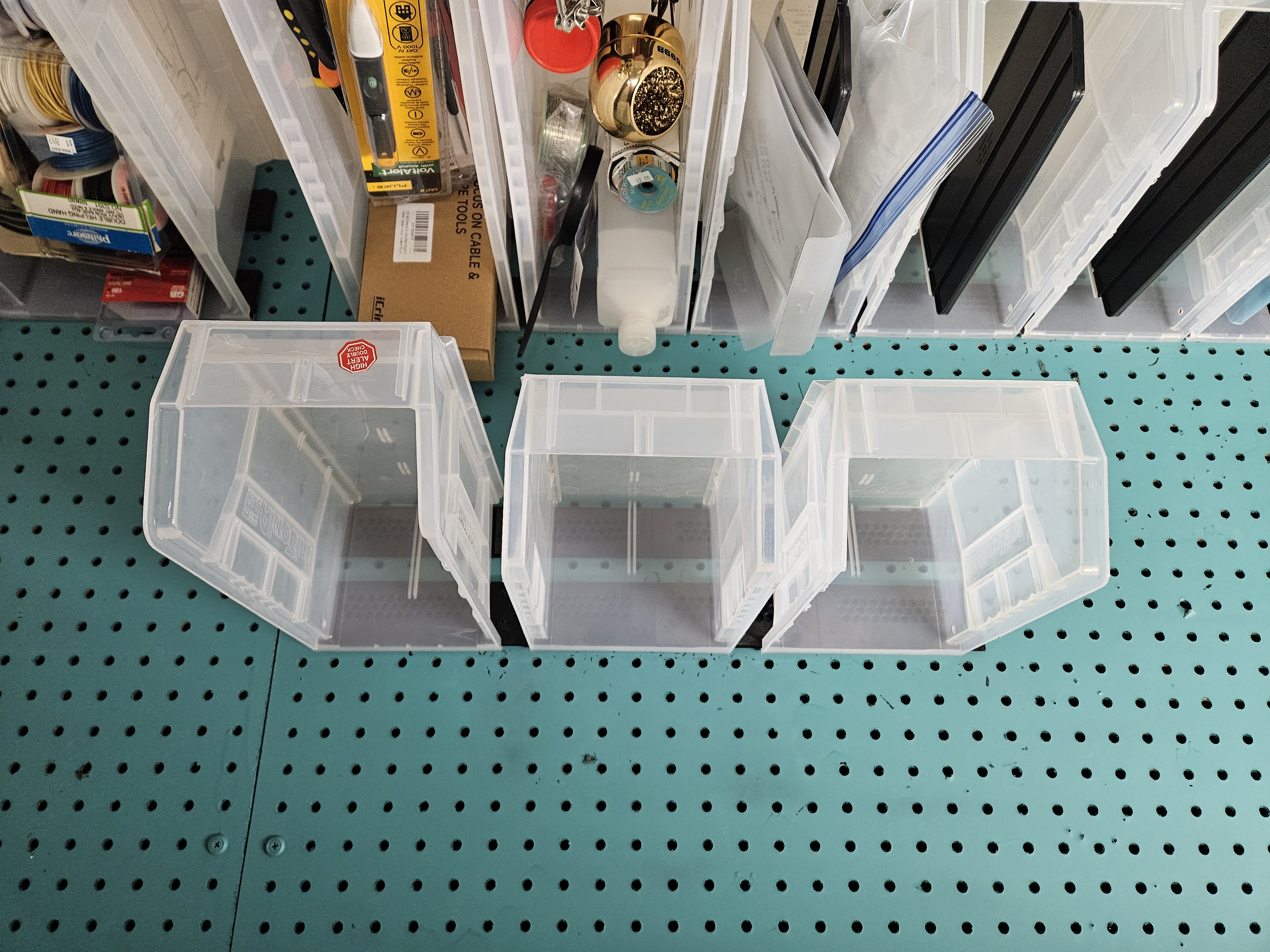 Pegboard mount for AkroBin/Quantum storage bins