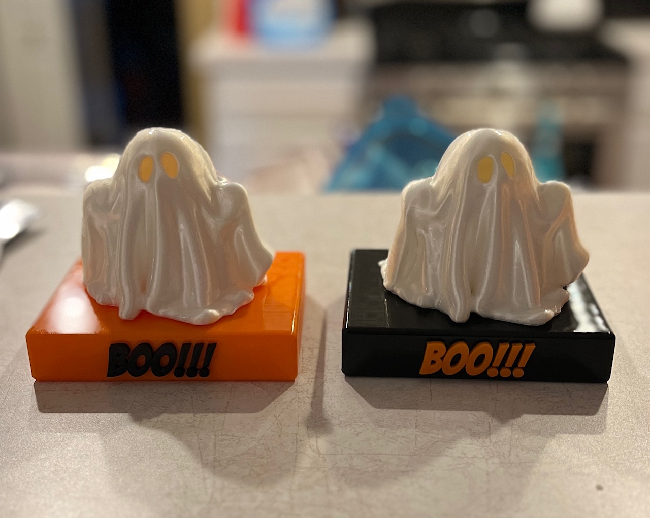 Tea Light Pedestal for Little Ghost