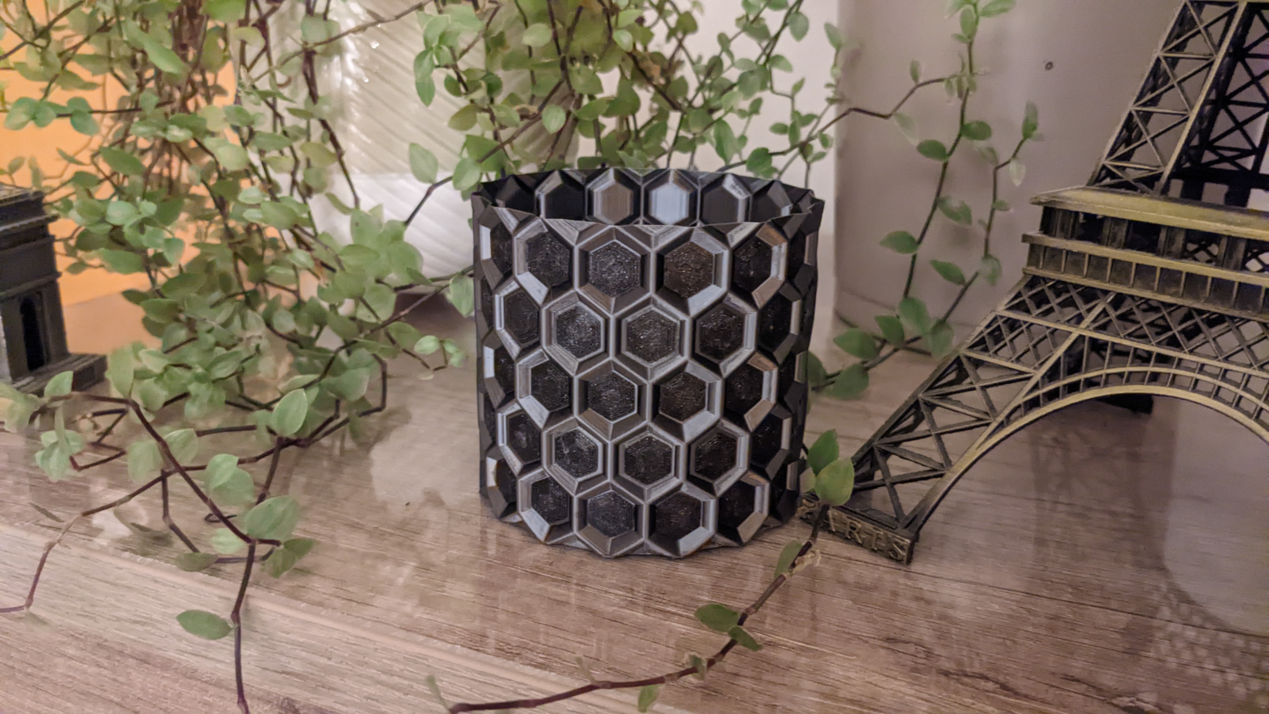 Miniatura 5 do modelo 3D Hex vase | Vase mode